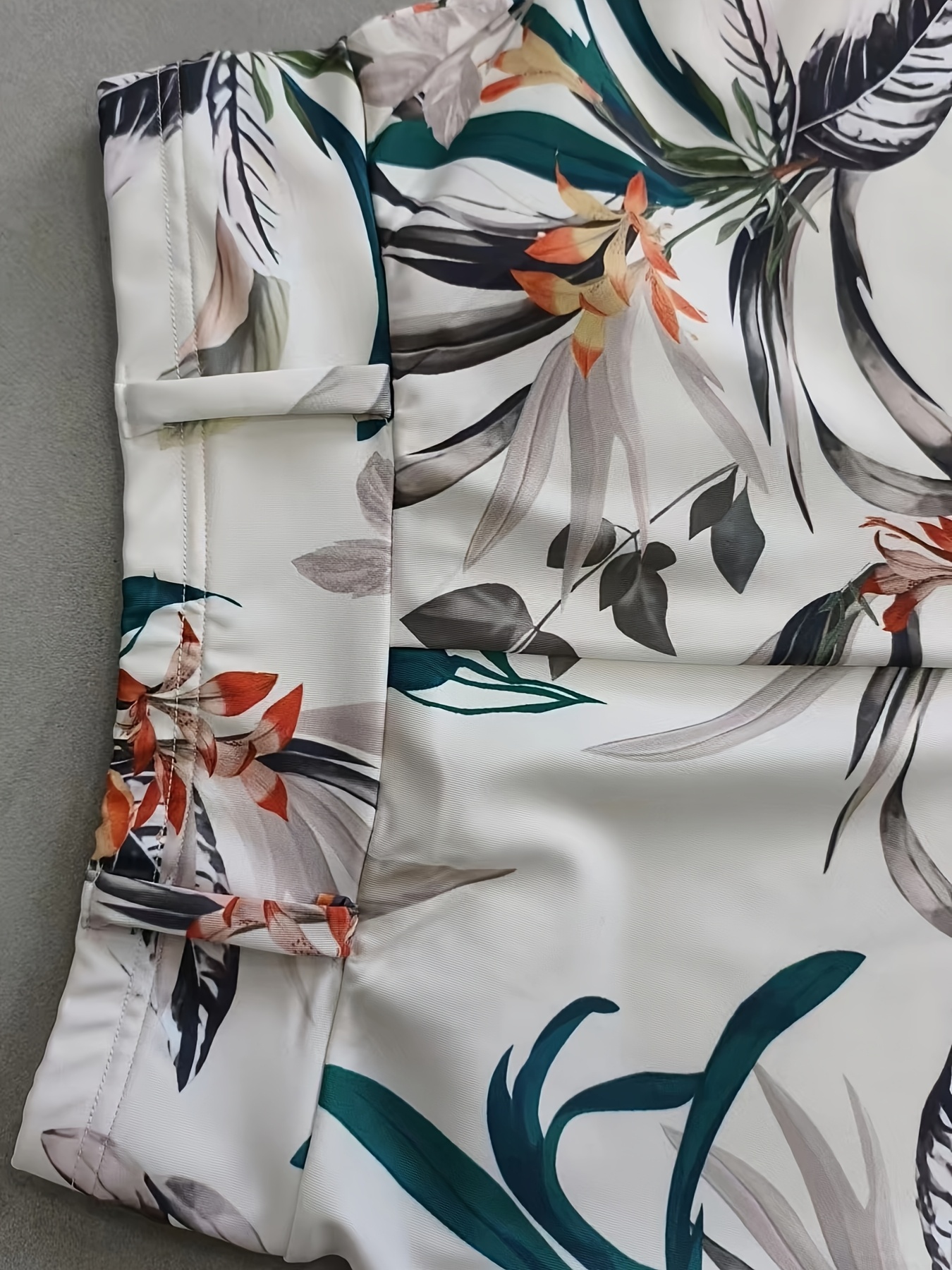 strappy printed shorts set details 4