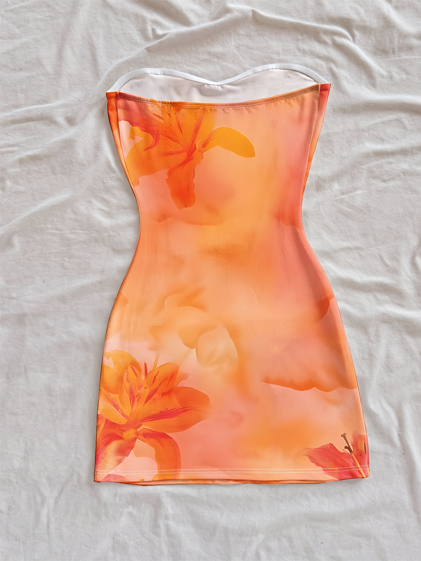 slim fit dress slacks 1953 Halter & Strapless Bodices B50-4320 – EvaDress Patterns main image 0
