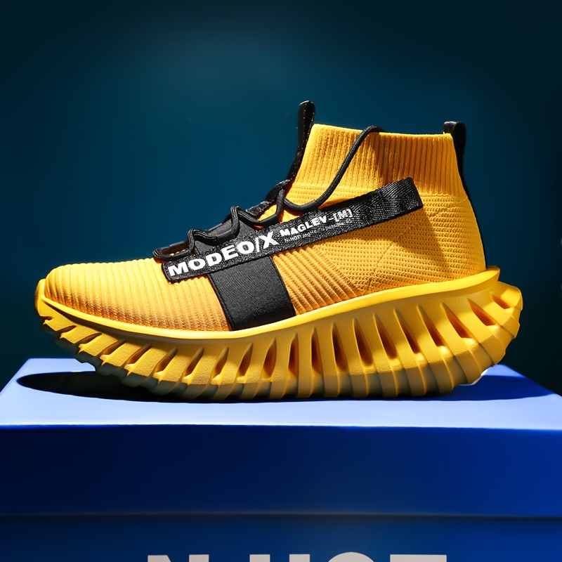 New Spring And Summer Men'S Yellow High-Top Sock-Style Running Shoes with Breathable Mesh And Thick Serrated Soles, Perfect for Casual Street Style