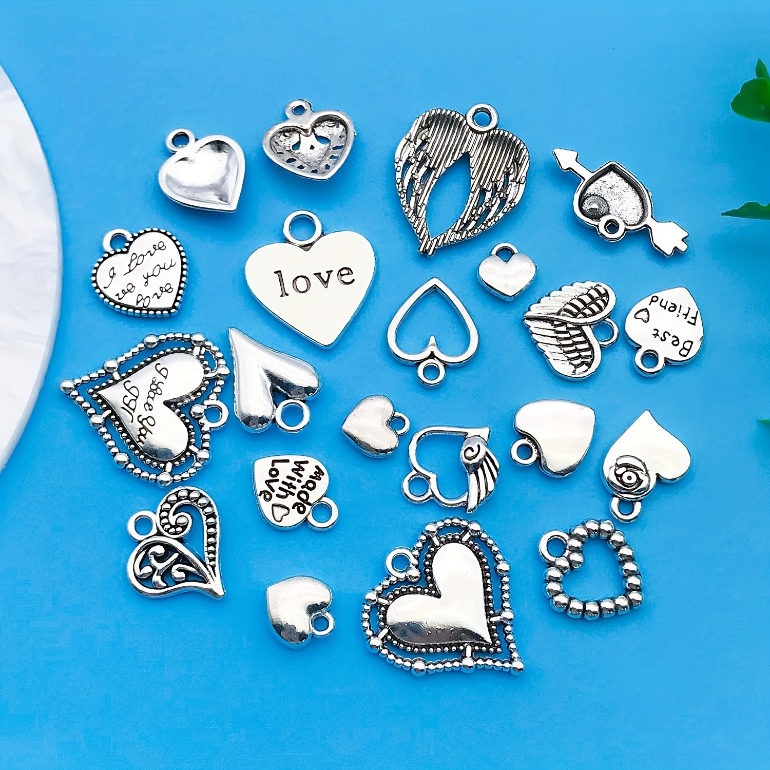 50/100pcs Mixed Love Alloy Pendant Set for DIY