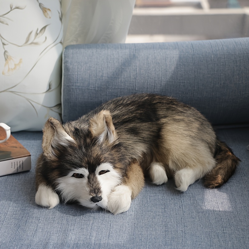 Image of Realistic Dog Husky Animal Collectiable Figurines- Home&desktop Decor, Indoor And Outdoor Use, Ideal Gift For Parties & Holidays, No Electricity Needed, Suitable 14+