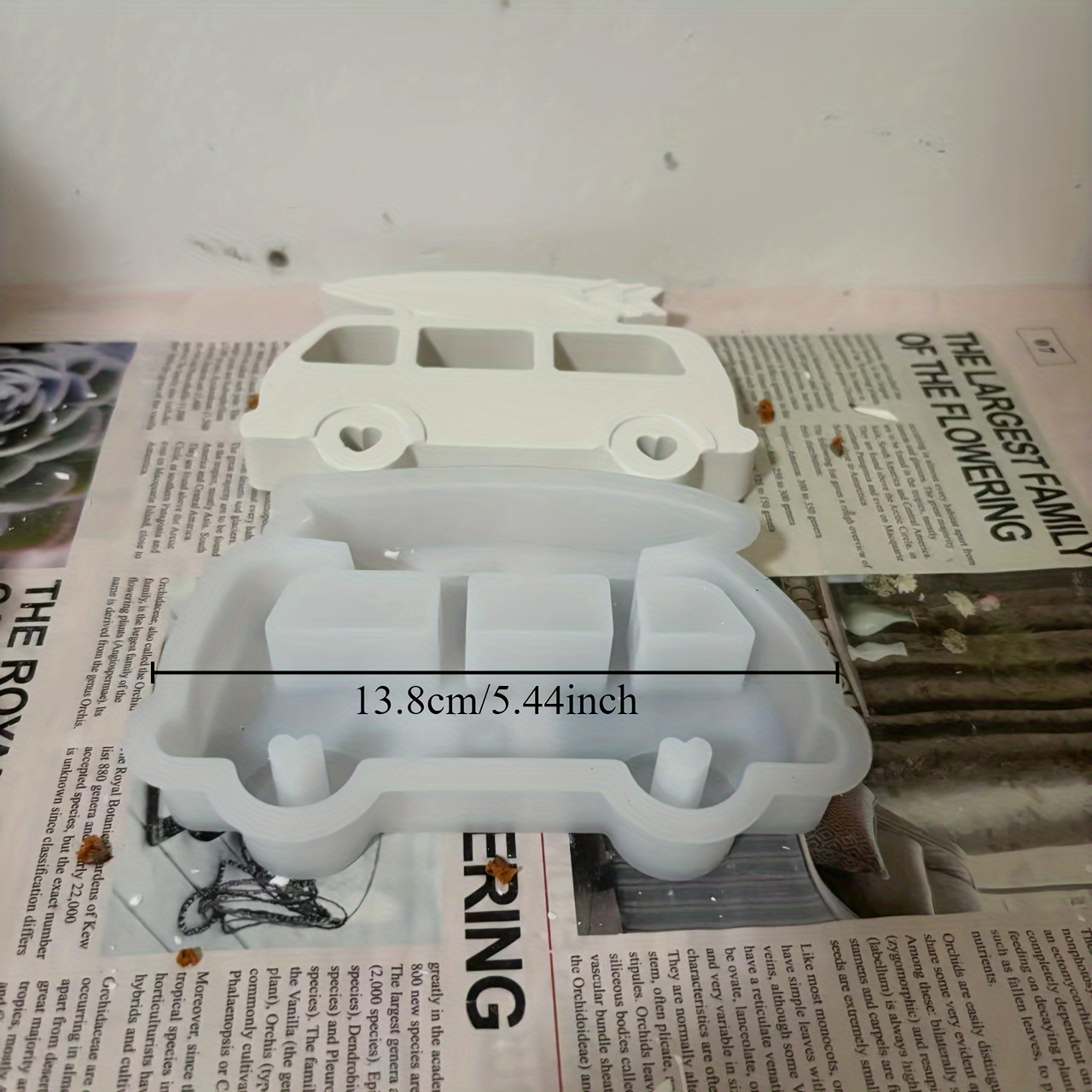 Image of Diy Resin Candle & Wax Mold Compatible With Car -themed Scene - Complex Irregular Shape For Miniature Models, Tabletop Rpg Games, - Detailed Car Molding For Home Decor ()