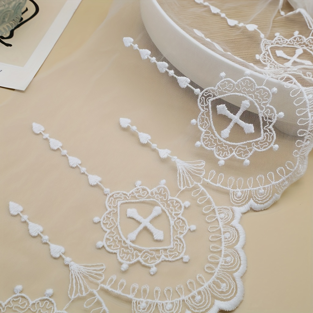 E-shop Classic Mesh-Spitzenbesatz, transparente Netzkreuz- herzförmige Stickerei, Bekleidungszubehör, handgefertigte DIY-Stoffdekoration aus Spitze für
