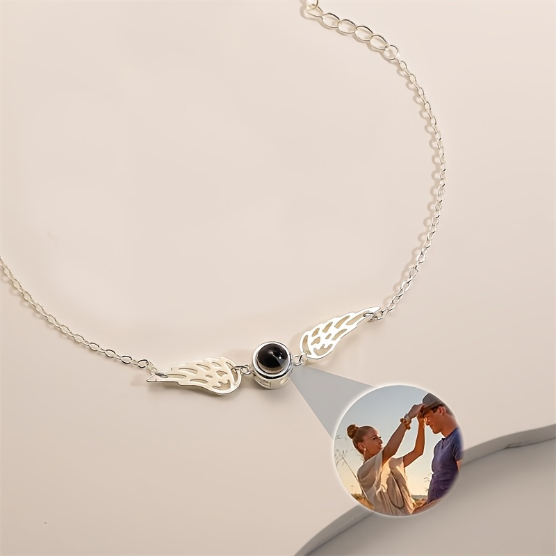 TEMU Pulsera de fotografía con proyección personalizada con imagen, accesorio de ala de acero inoxidable para mujer, cuenta de regalo de aniversario