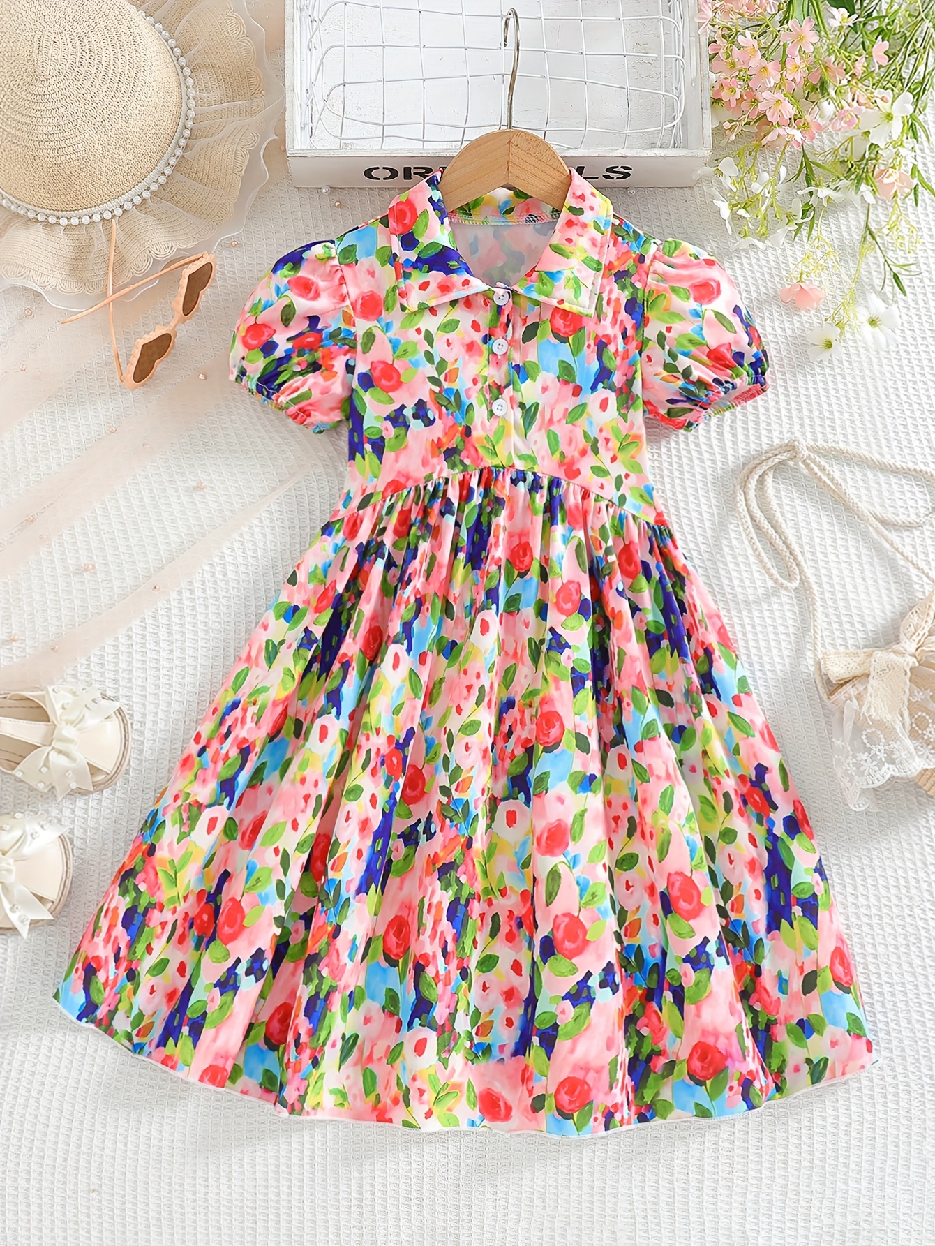 girls oil painting flower print dress with turned up collar and bubble sleeves curved waistline design bright and   gift   very suitable for summer leisure vacation daily outdoor play   date or other special occasions Product details 0