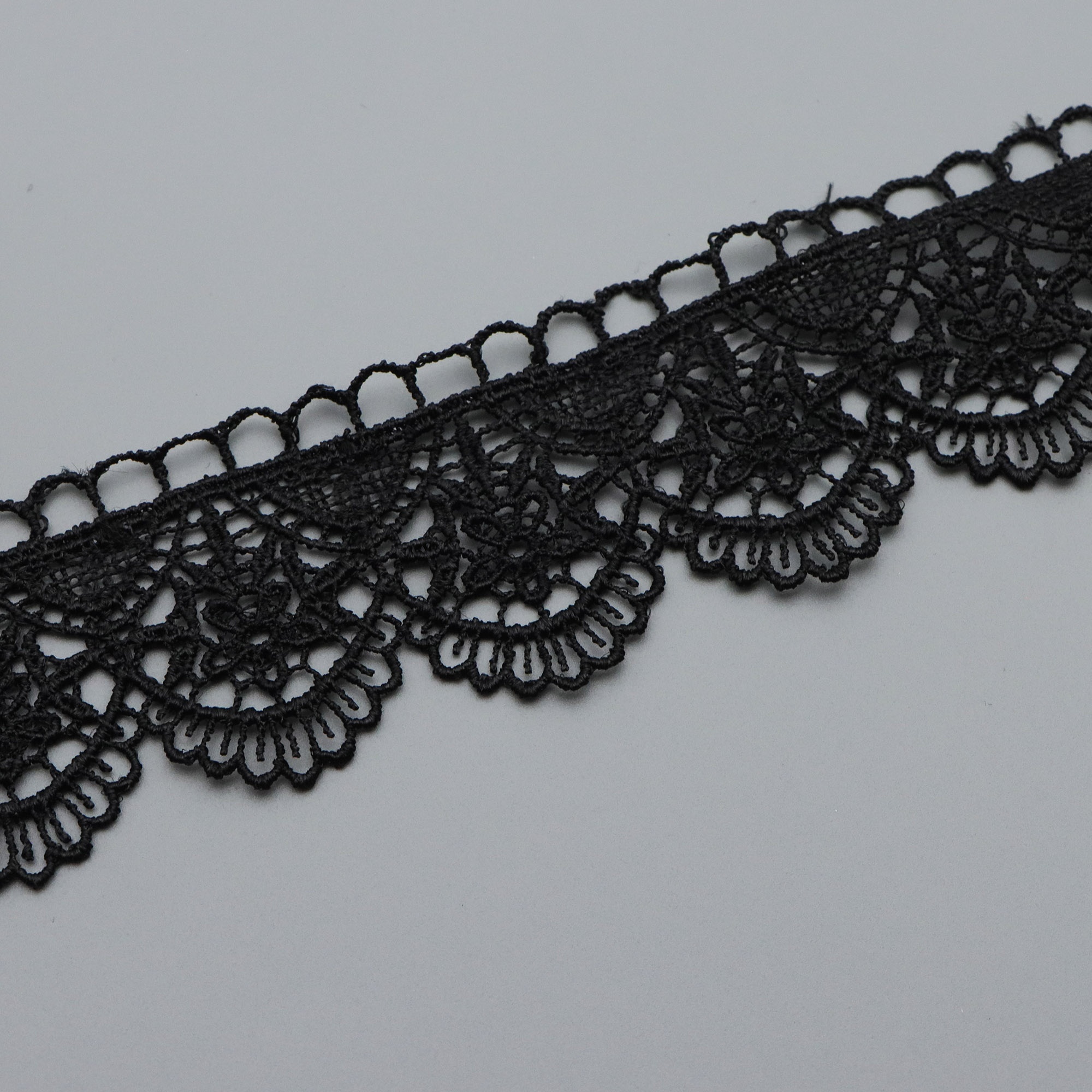 TEMU 1 Yard White & Black Lace Trim Ribbon - 3.9cm Wide Decorative Ribbon For Home Decor, Sewing, Doll Accessory, Wedding Bridal Decoration, Clothing