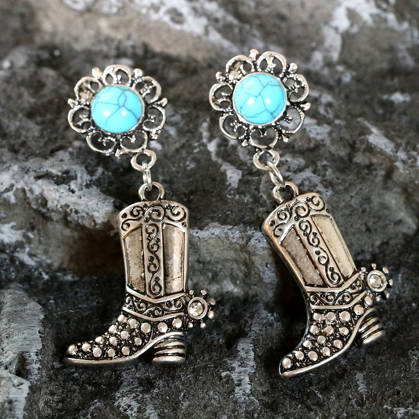 1 Pair Women's Bohemian Style Vintage Fashion Ethnic Style Turquoise Boots Earrings