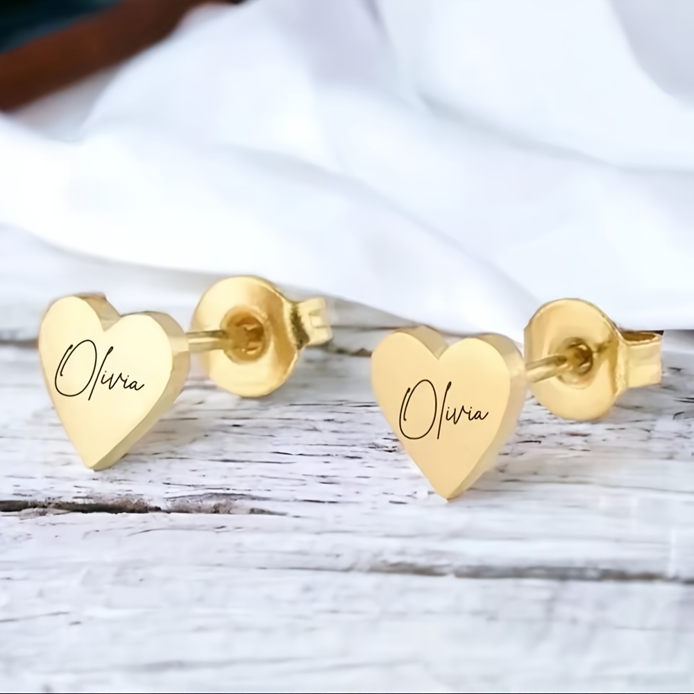 

18k Golden Plated Stainless Steel Heart-shaped Earrings With Personalized Name, French Elegant Simple Style, No Mosaic, For Daily And Banquet Occasions, Ideal Christmas Gift Jewelry