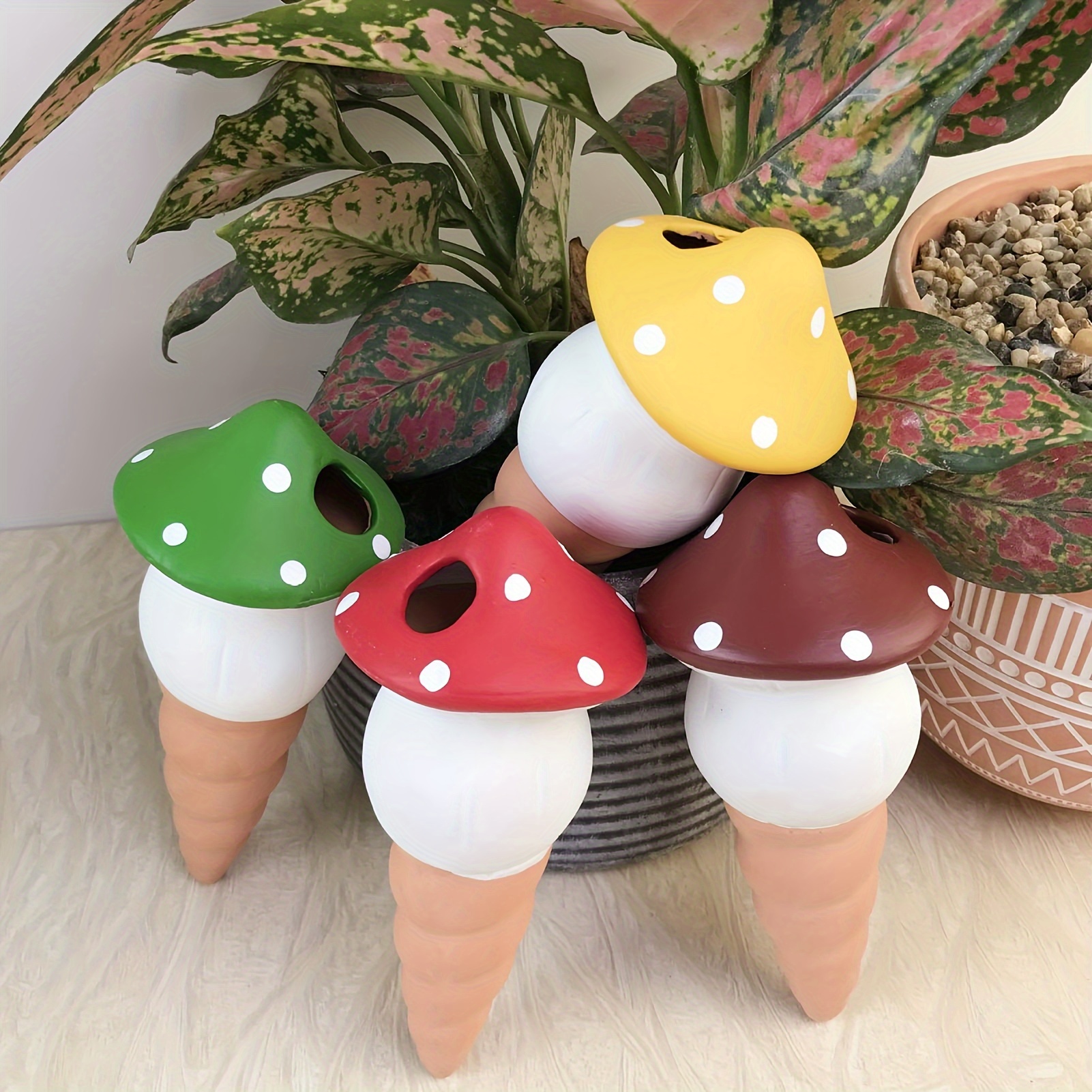 

4pcs Mushroom Plant Self Watering Spikes Ceramic Water Bulbs Garden Water Device For Plant Flower Indoor Outdoor