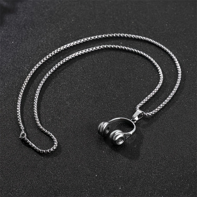 TEMU Fashionable Minimalist Music Headphone Pendant Men's Headset Titanium Steel Necklace - A Stylish Headphone Pendant Necklace, Collarbone Chain. A