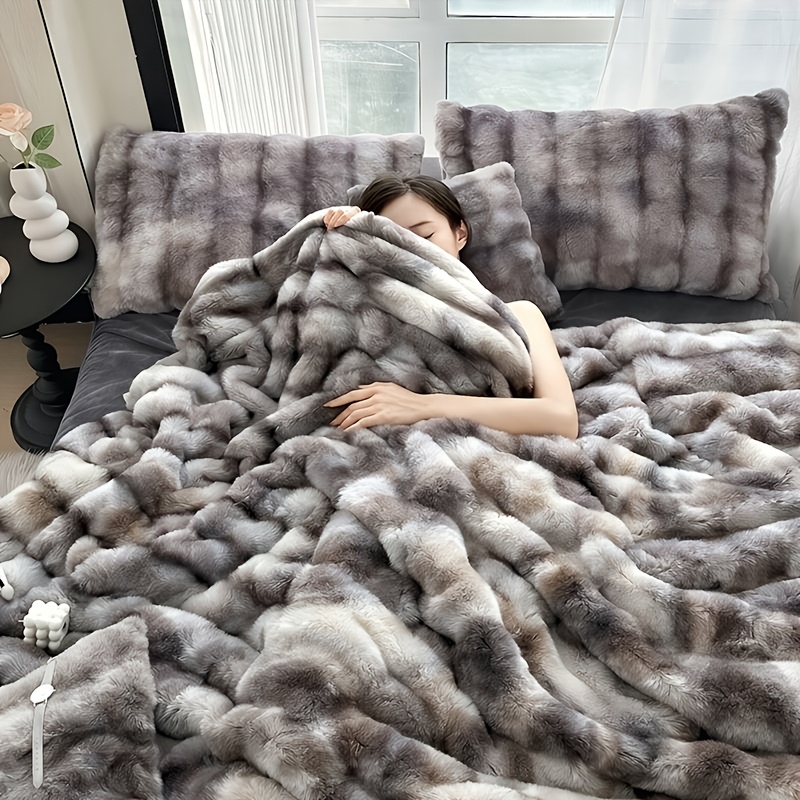 TEMU Luxury King Size Faux Fur Blanket - Double Sided Bubble Plush Throw, Machine Washable & Anti-shedding, Oversized Warm Bedspread For Bed Sofa -