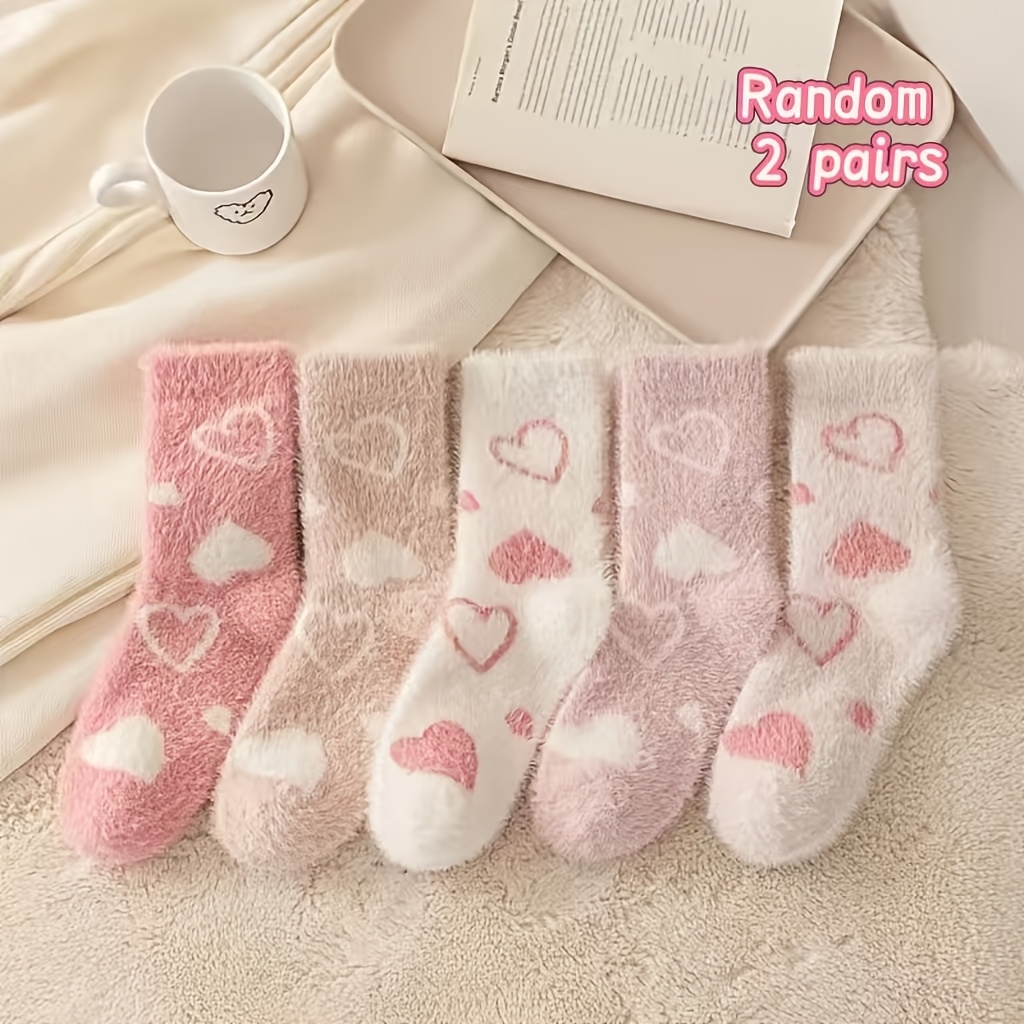 TEMU Random Women's Autumn And Winter Warm Fuzzy Mid-calf Socks, Comfortable Heart-shaped Sleep Socks, Cold-resistant Warm Floor Socks, Thickened