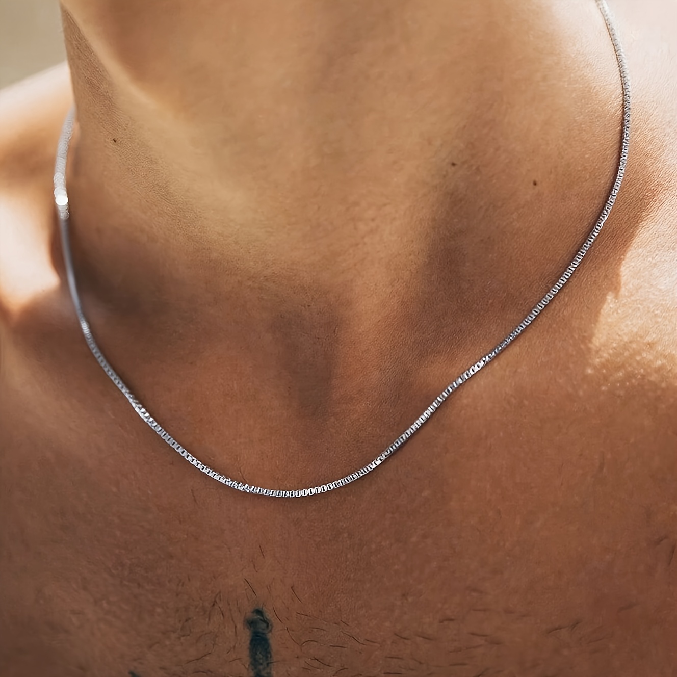 E-shop Herren-Halskette aus silbrigem 316L Edelstahl, quadratische minimalistische Kette, geeignet für den täglichen Gebrauch, kann ein Geschenk für