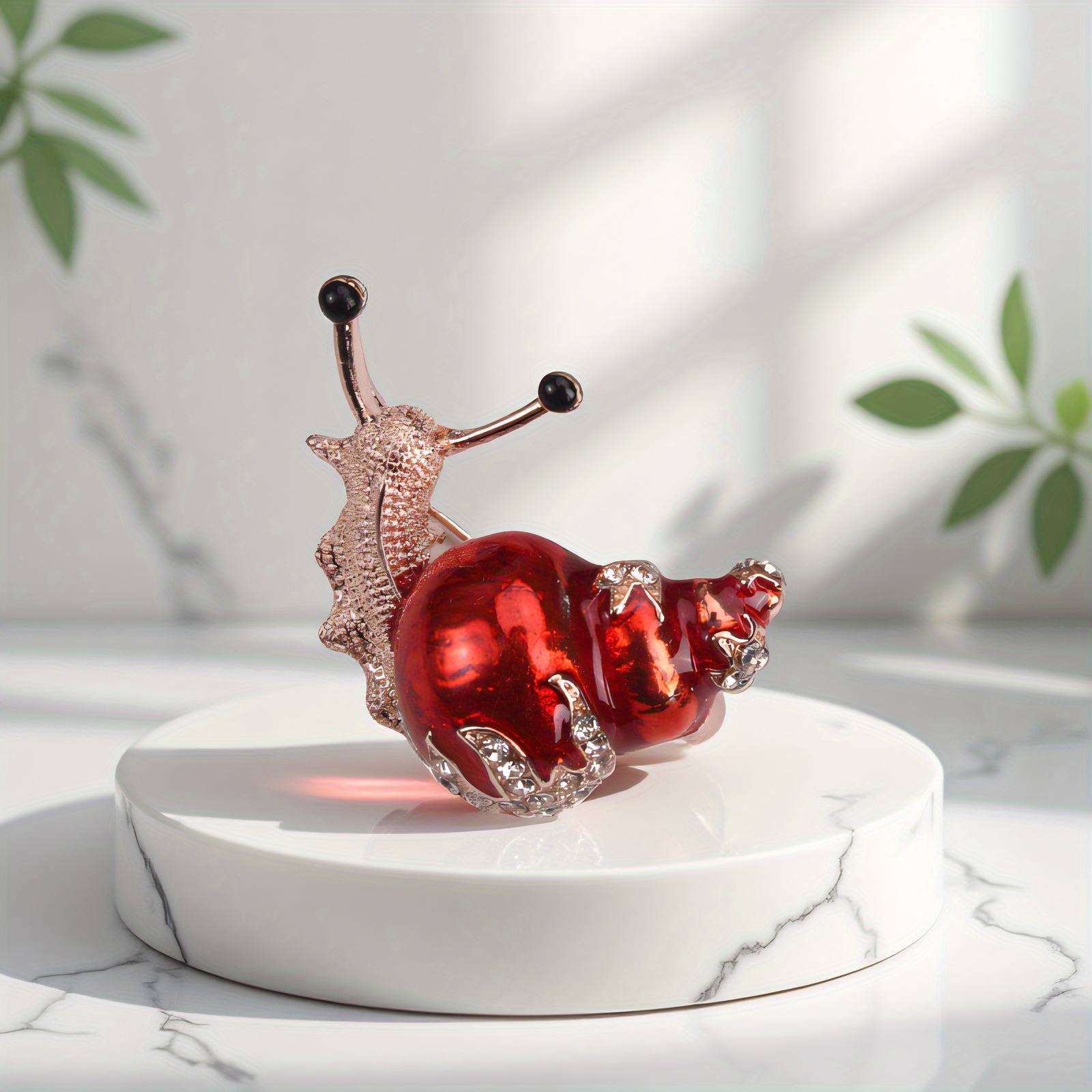 Image of Vintage - Style Red Enamel Snail Brooch With Rhinestones – Perfect For Retro Dresses, Denim Jackets & Leather Bags, Ideal For Garden Parties & Spring