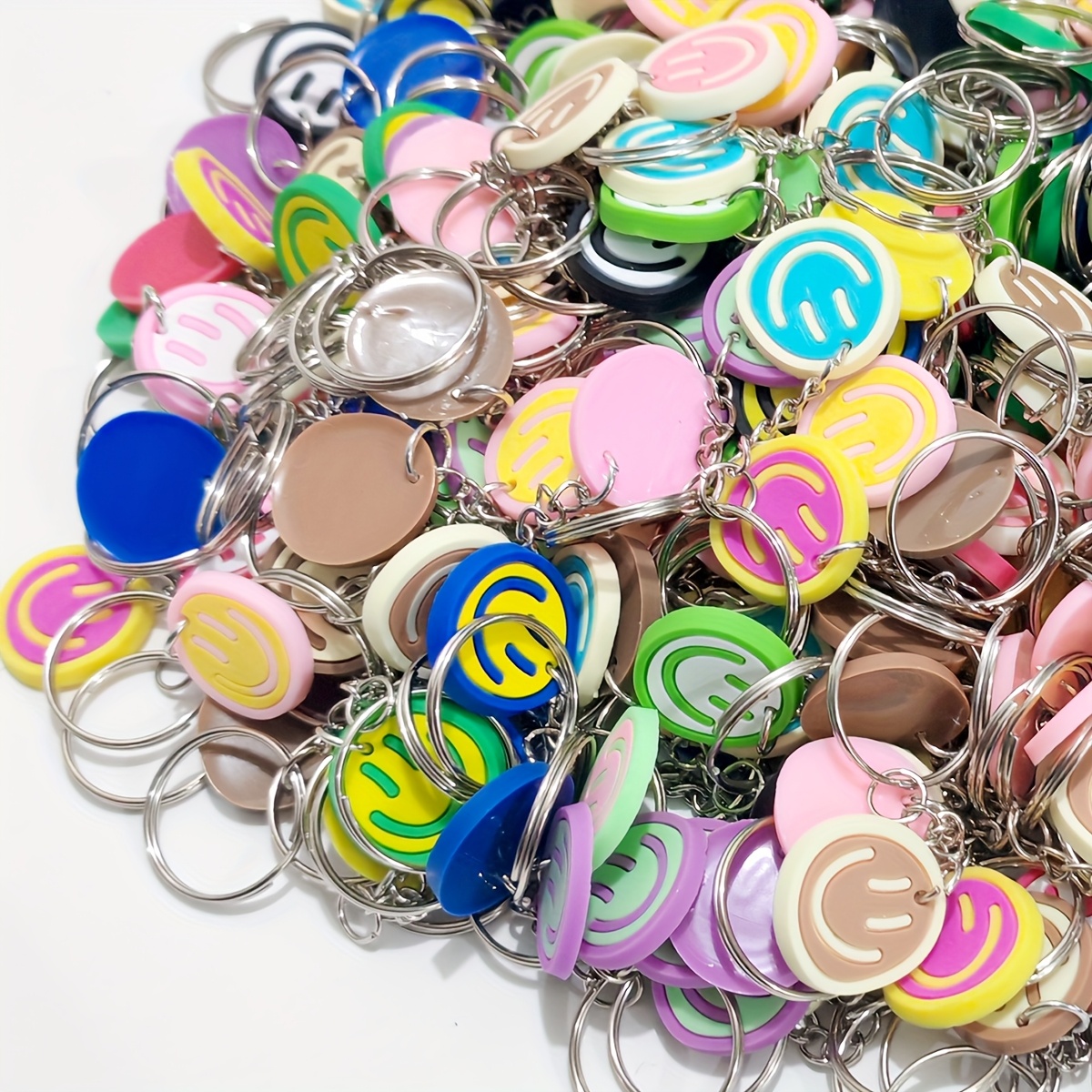 TEMU 40pcs Random Mixed Styles Face Keychains Bulk Party Favors Cartoon Keychain For Classroom Prizes Birthday Parties Colors Backpack Wallet Car Key