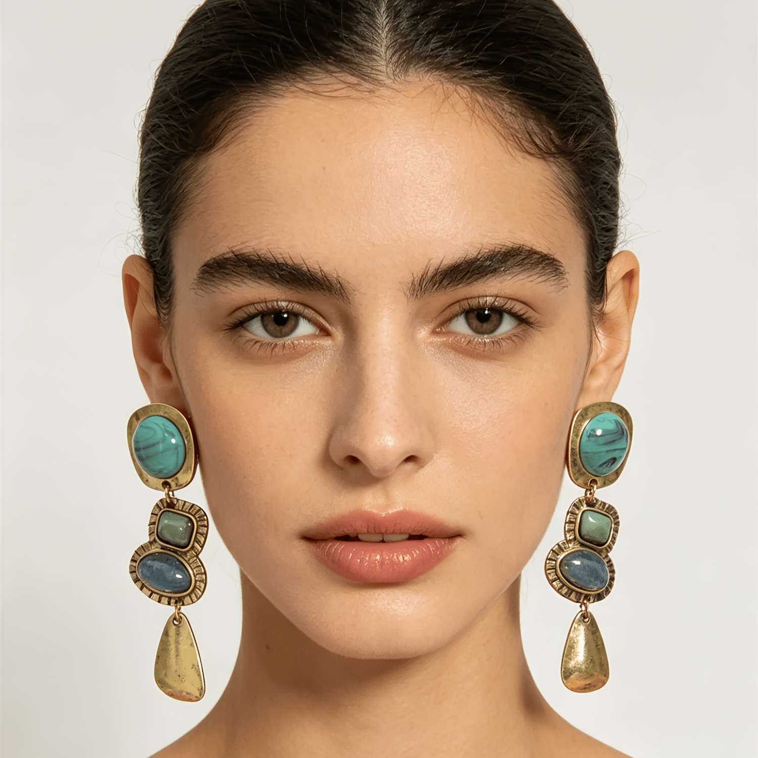 TEMU 1 Paire de Boucles d'Oreilles Vintage Défraîchies Carrées Irrégulières Géométriques Exagérées de Haute Qualité pour Femmes, Adaptées à une Tenue