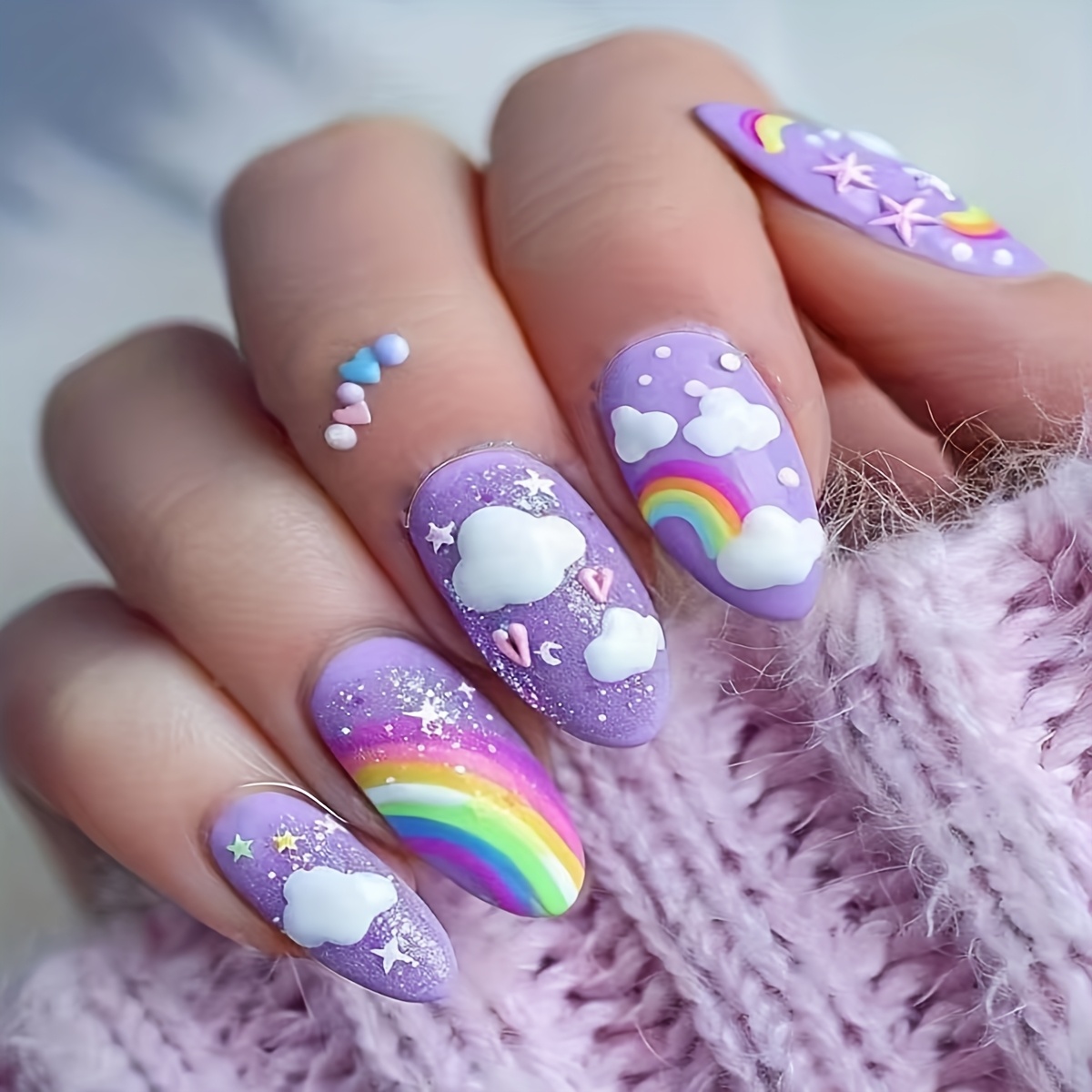 24 Stck Traumhafte Lila Mandelfrmige Press-On-Ngel mit Regenbogenwolken,  Sternen und Herzen  Mittellang, Glnzende Oberflche, Verspieltes  Himmelsdesign fr einen verspielten Look