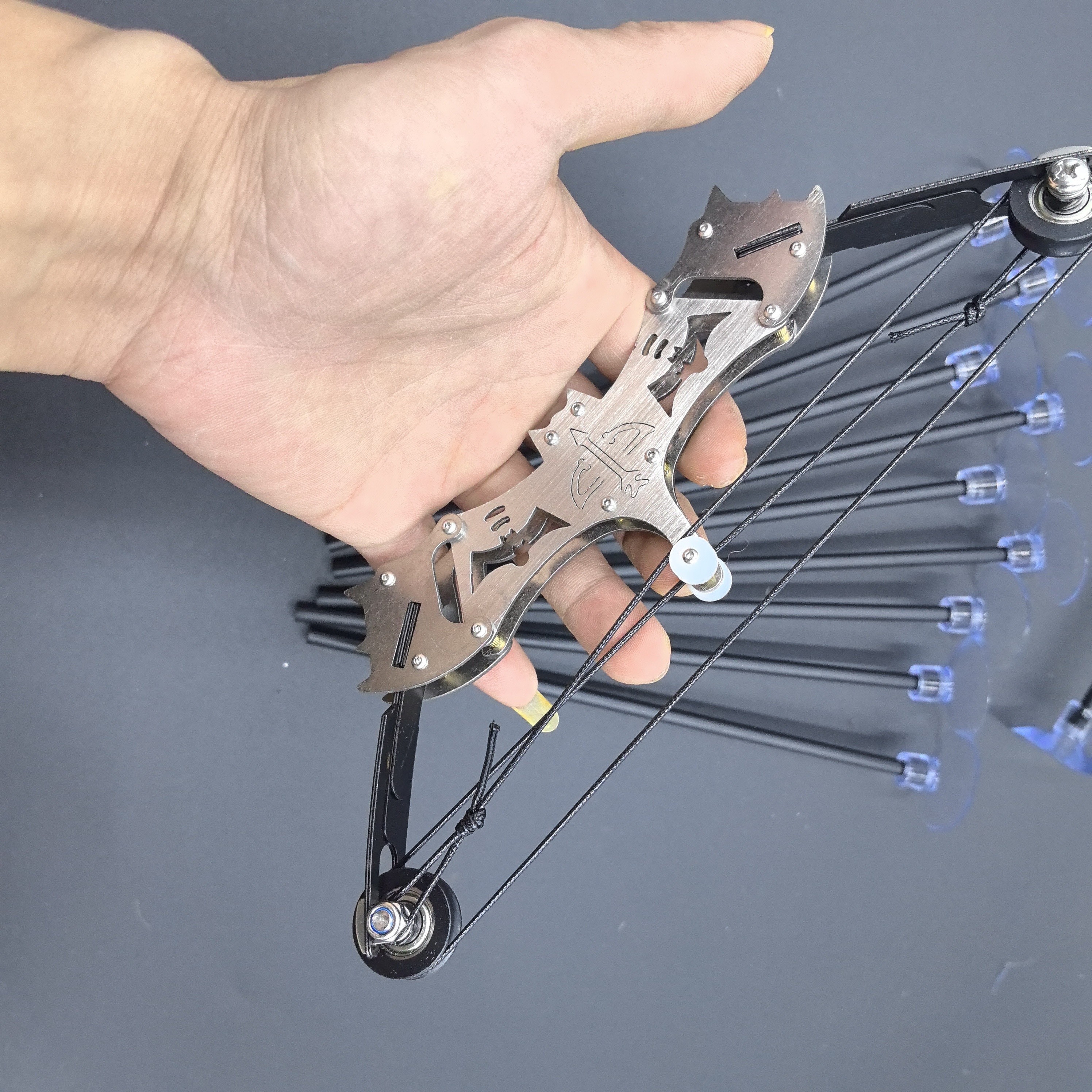 Stainless Steel Mini Compound Bow Set Micro Archery Bow Kit With Arrows