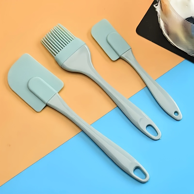 

3pcs Silicone Baking Spatulas And Oil Brush Set, Food Grade Silicone Butter Cream Spreaders And Pastry Brush, Kitchen Utensils For Baking, Cooking, Grilling, Kitchen Tool Supplies