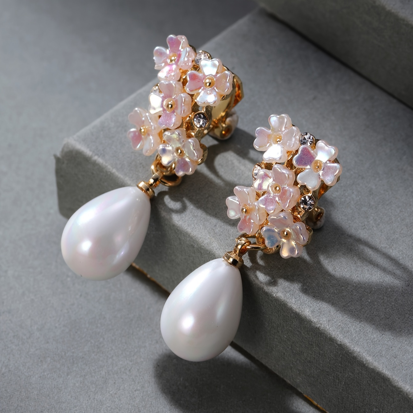 Elegant Clip Earrings Women Pearl Drop