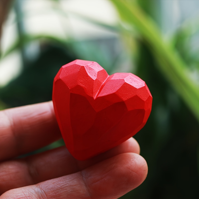 Image of 1pc Handcrafted Wooden Heart Statue - Versatile Indoor & Outdoor Decor, Ideal For Wedding Decoration And Couples Birthday Gift, No Electricity Needed, Heart Decor