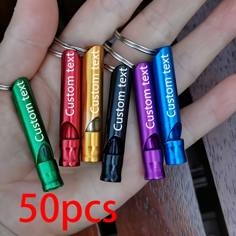 E-shop 50 personalisierbare, gravierte Überlebenspfeifen aus Aluminiumlegierung, personalisiert mit Namen, Firmenlogos und Teamemblemen. Diese robusten