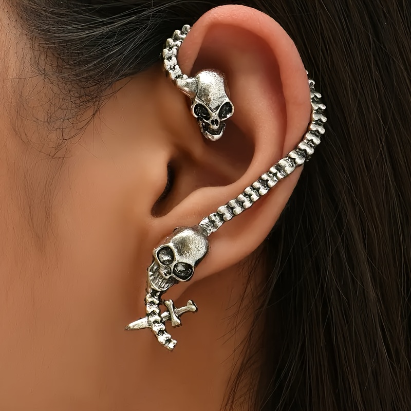 

Hip Hop Gothic Skull Ear Cuff Wrap For , Zinc Alloy Non-mosaic Iron Ear Needle With Silver Plating, Dark Series No Feather Ear Jewelry For Party And Festival Celebrations