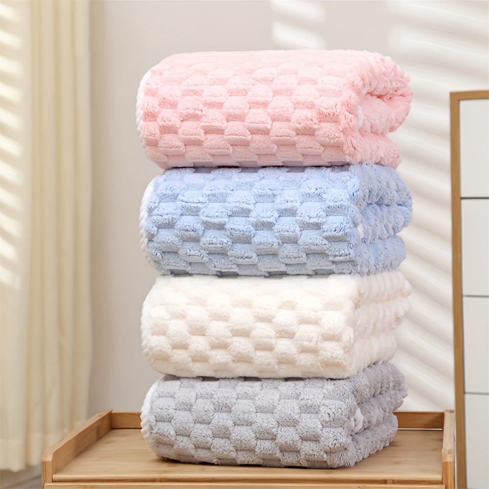 

4pcs Ultra- Fleece Bath Towel Set - Quick-dry, Hypoallergenic, Geometric Pattern - Bathroom, Poolside & Spa Use