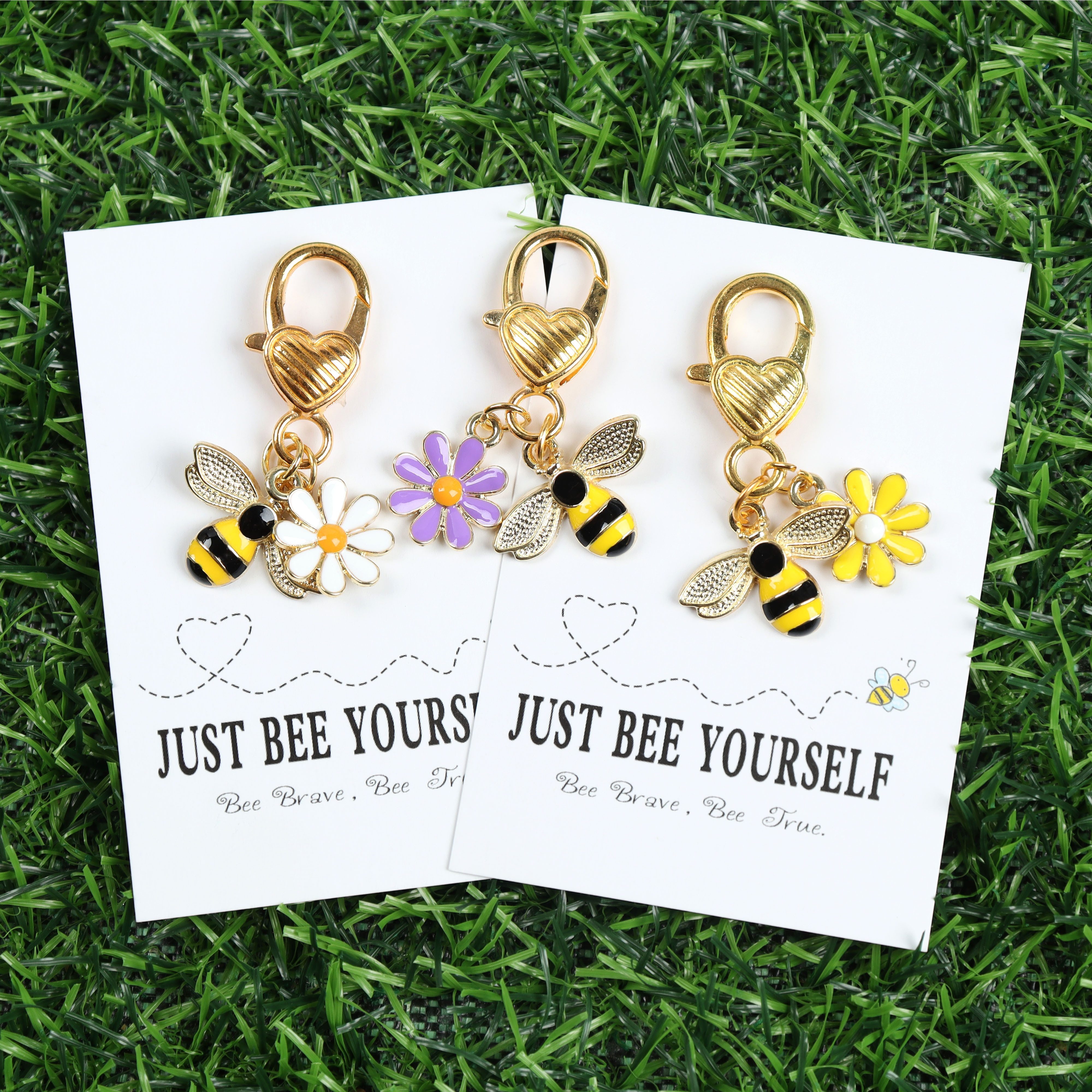 

3pcs Set, Interesting Bee And Flower Keychains, With An Inspirational Card, Diligent Bee, Hanger, The To Give To