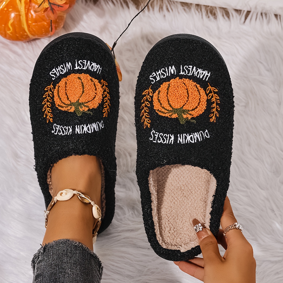 Vrouwen's Gezellige Zwarte Slippers met Pompoen Bloemenontwerp Zacht  Stof, Antislip TPR Casual Thuis Schoenen voor Alle Seizoenen, Perfect  voor