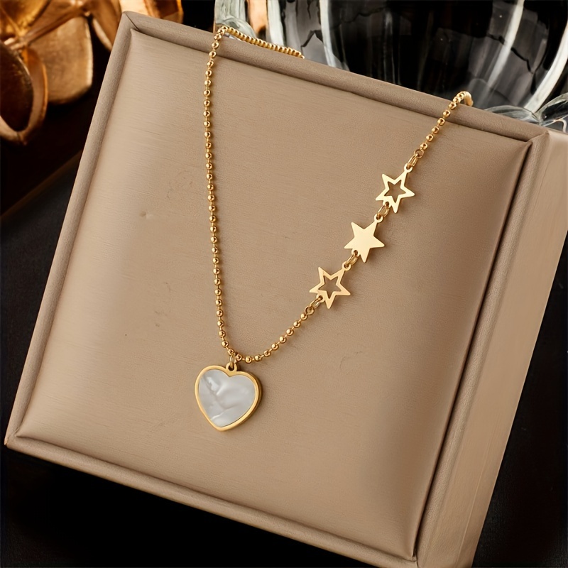 

Chic Gold-plated Stainless Steel Necklace With Star & Heart Pendant - Casual Attire & Parties