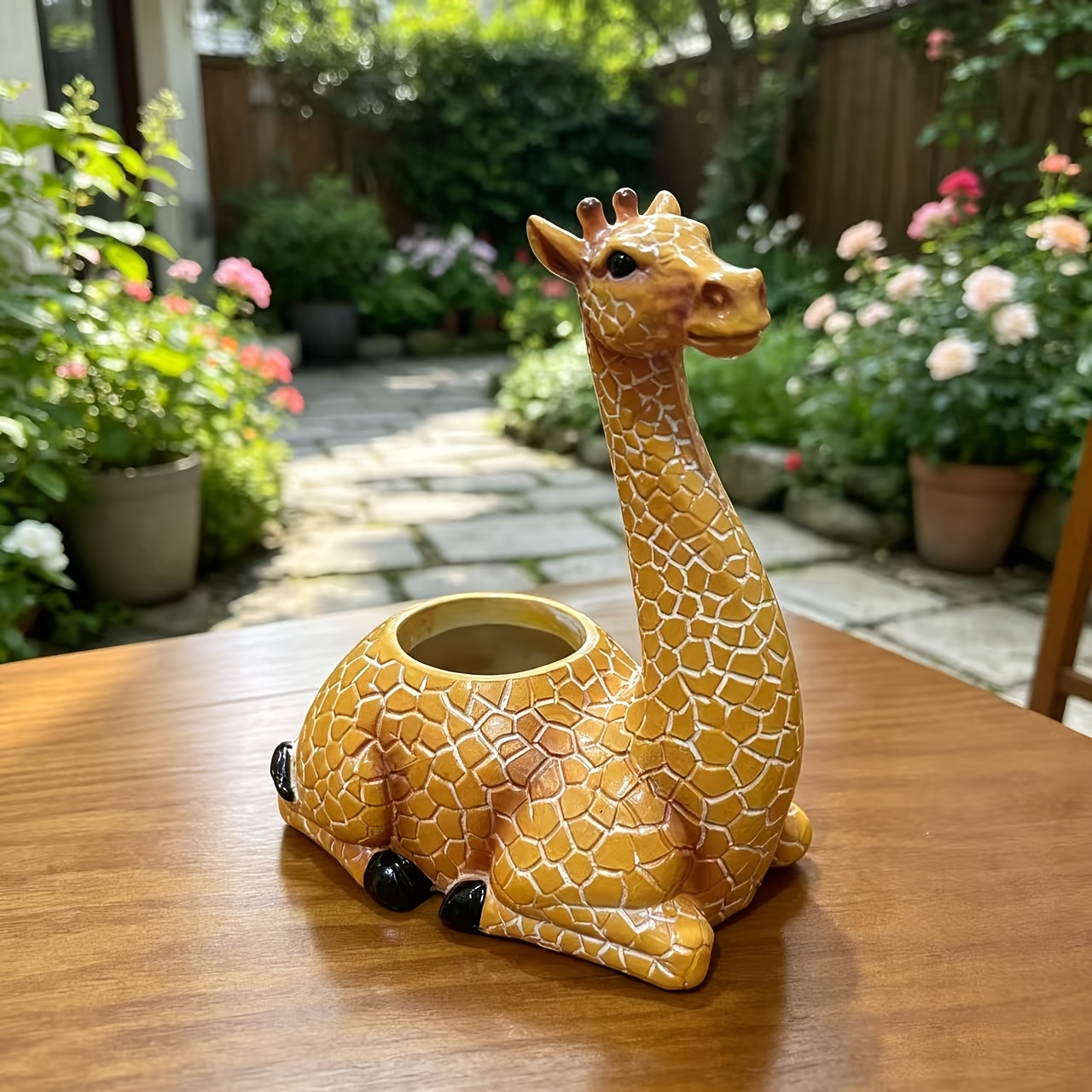 TEMU 1pc Giraffe-shaped Planter With Realistic Giraffe - Resin Outdoor/ -standing Pot Suitable For Succulents, Small Plants, Rooms,, - Decor With