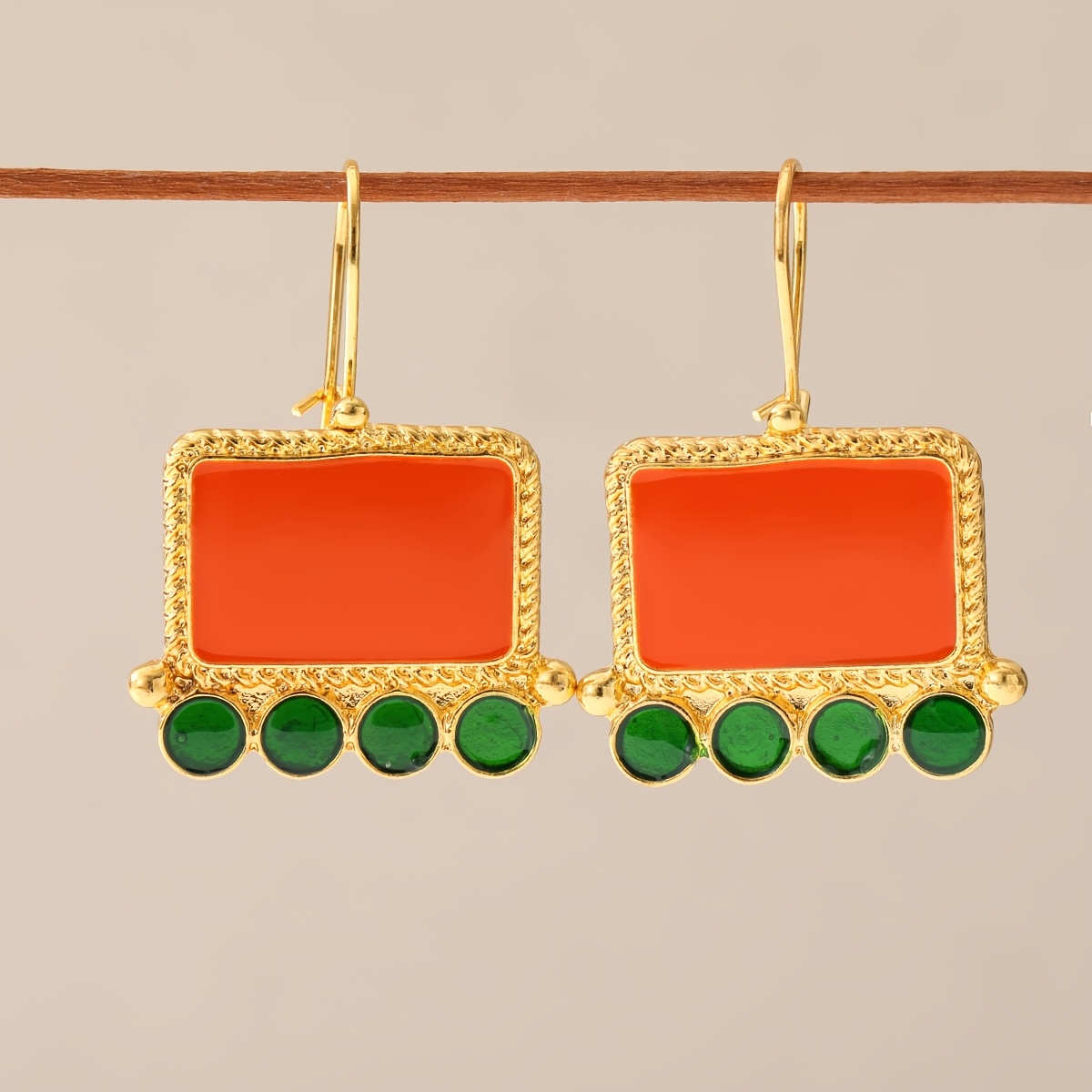 TEMU French Retro Style Woven Square Synthetic Green Zirconia Stud Earrings For Women, Suitable For Parties, Gatherings, Daily Light Luxury