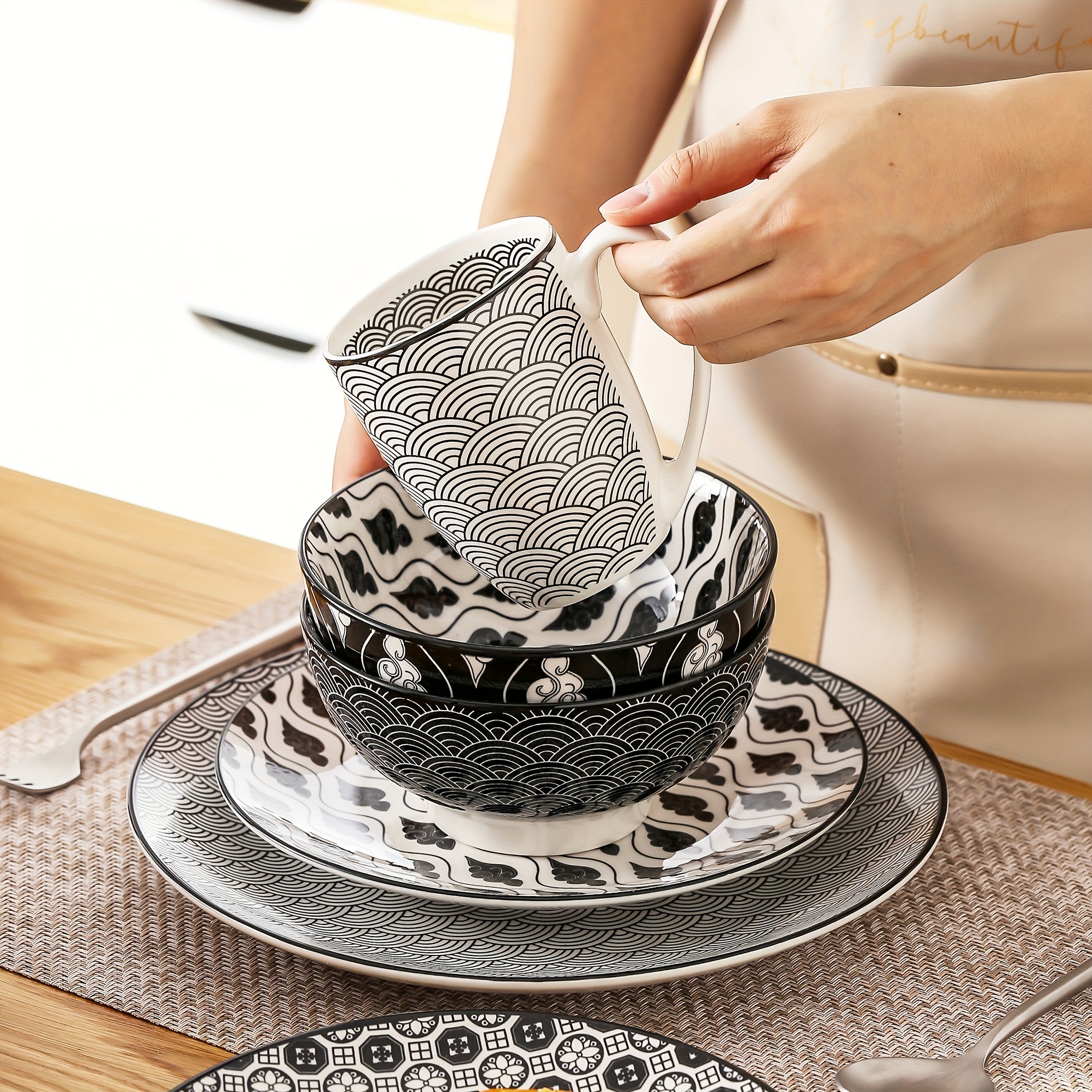 Ceramic Dinnerware Sets For 4 Bowls And Plates Set 16pcs Black And White Porcelain Patterned Service Set With Cups Dessert Dinner Plates