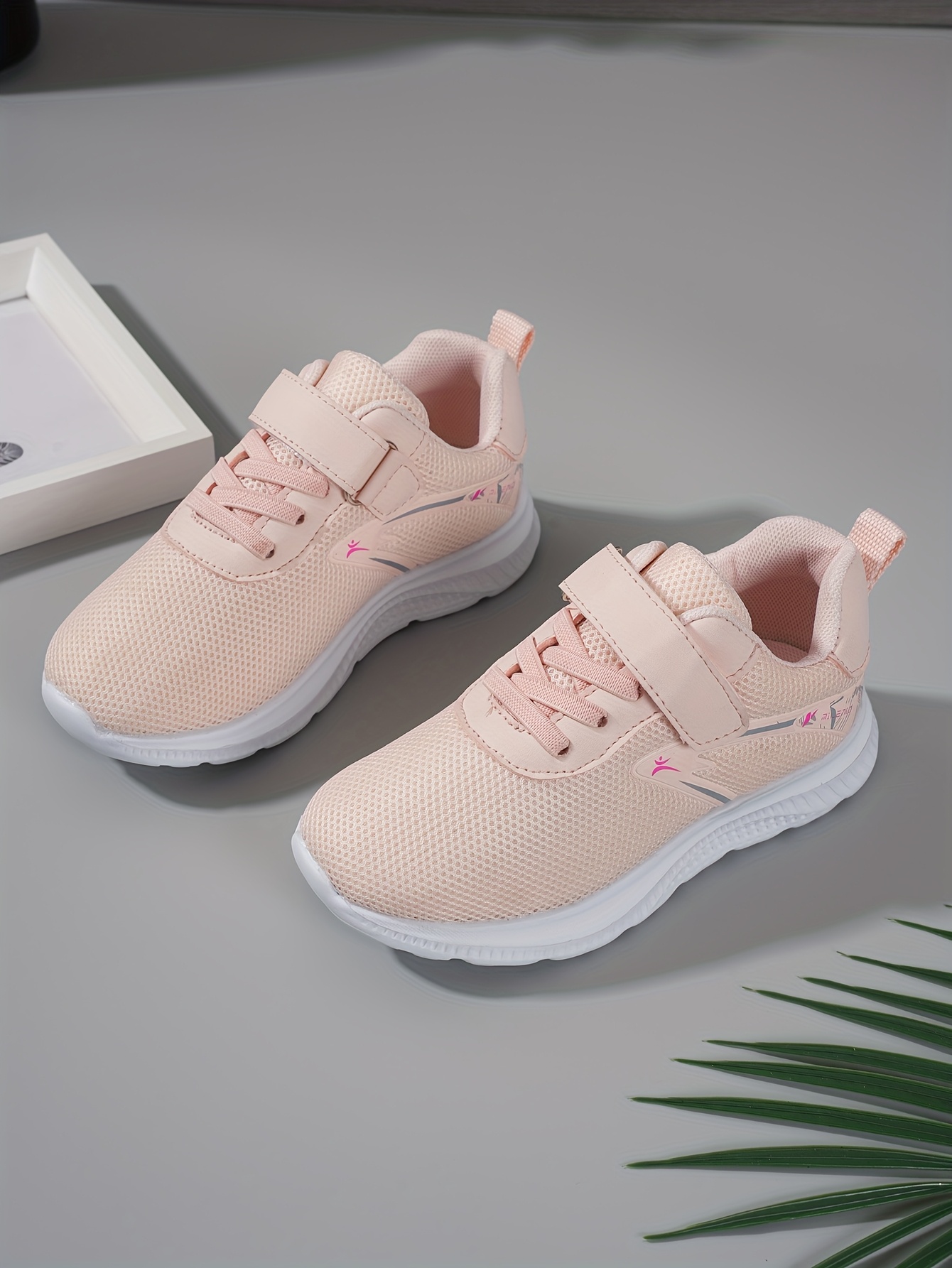Girls' Fashion Casual Sneakers, Lightweight and Comfortable for All-Season Indoor & Outdoor Sports, Pink Campus Style