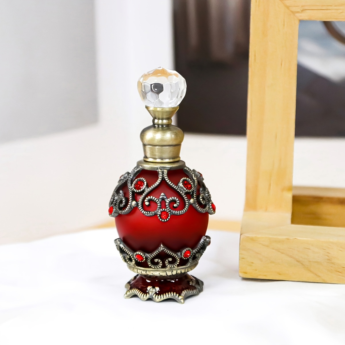 TEMU Flacon compact de 15 ml de style vintage, doublé de , pour essence de parfum, réutilisable et portable, contenant de Cosmétique, élégant flacon