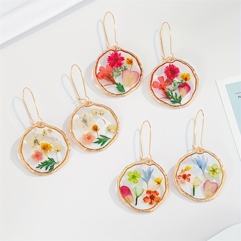 

Bohemian Style Transparent Dried Flower Resin Earrings, Vintage Irregular Geometric Floral Design, Women's Summer Vacation Fashion Accessory