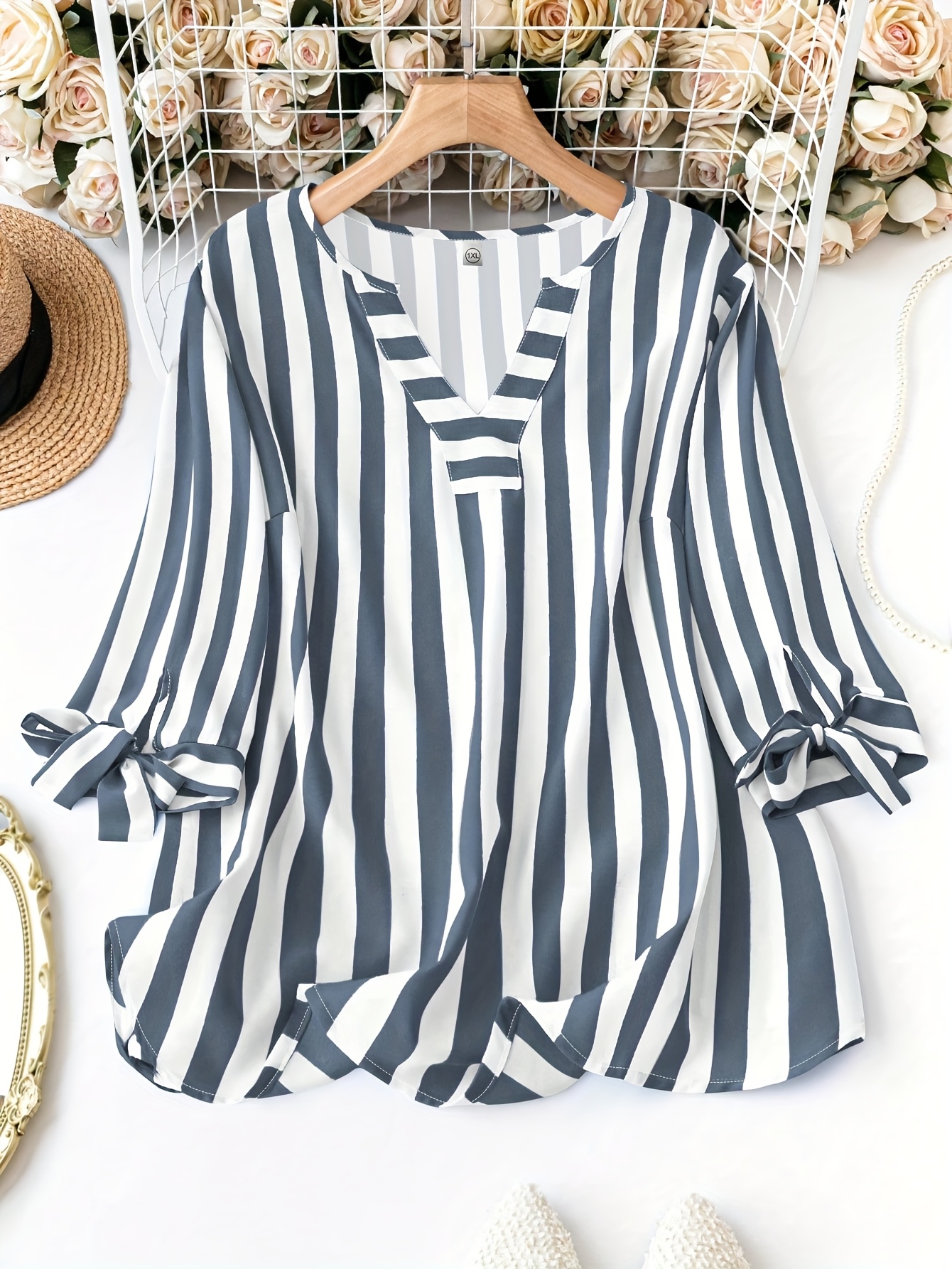 Women'S Sleeveless Striped Blouse with Ruffle Detail - Light Blue and White, V-Neck, Knotted Design, Perfect for Spring/Summer, Casual Attire, Casual Attire|Striped Pattern|Knotted Detail