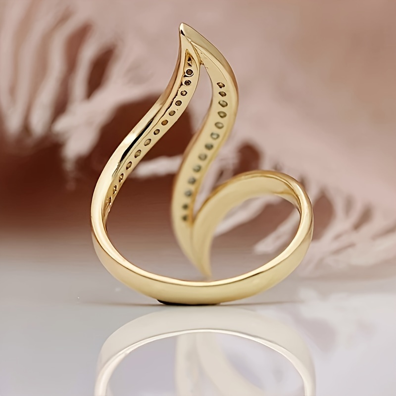 [18K Golden Plated Ring] Fashionable And Stylish 18K Golden Plated Zirconia Inlaid Ring • Exquisite Women's Daily Casual Party Banquet Birthday Gift