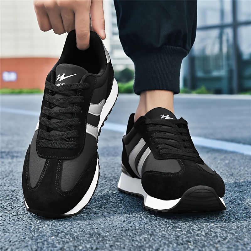 AOPLUS Men's Fashion Running Sneakers - Black & White Casual Sneakers with Rubber Sole, Lace-Up Low-Top Design for Casual Attire, Training & Outdoor Activities, Running Shoes