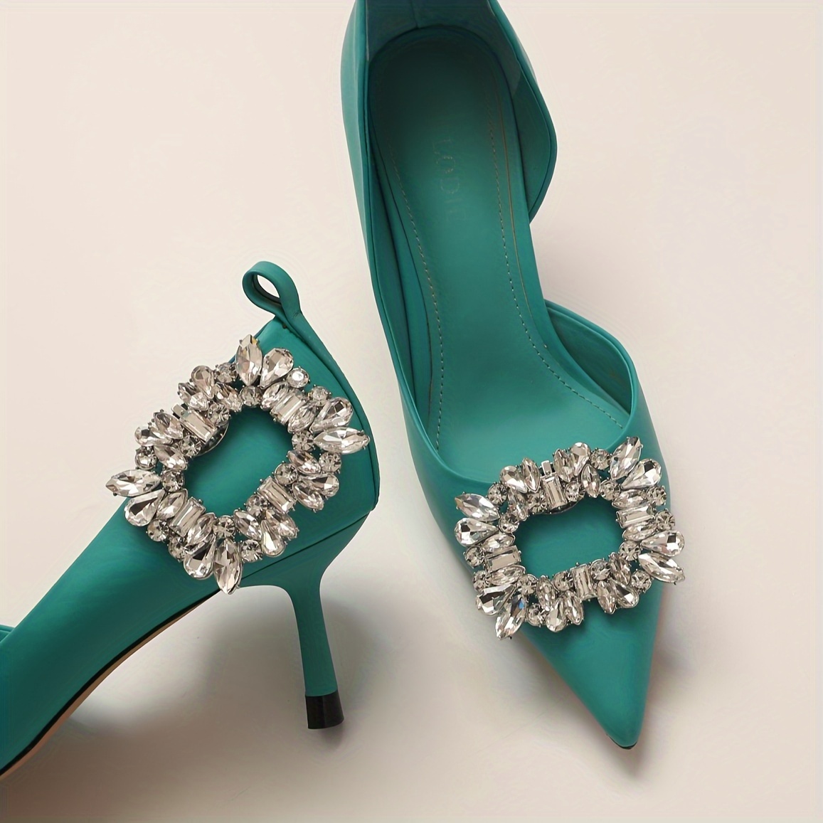 

2pcs Exquisite Shoe Buckles Decorated With Rhinestone, Detachable Shoes Accessories For High Heels