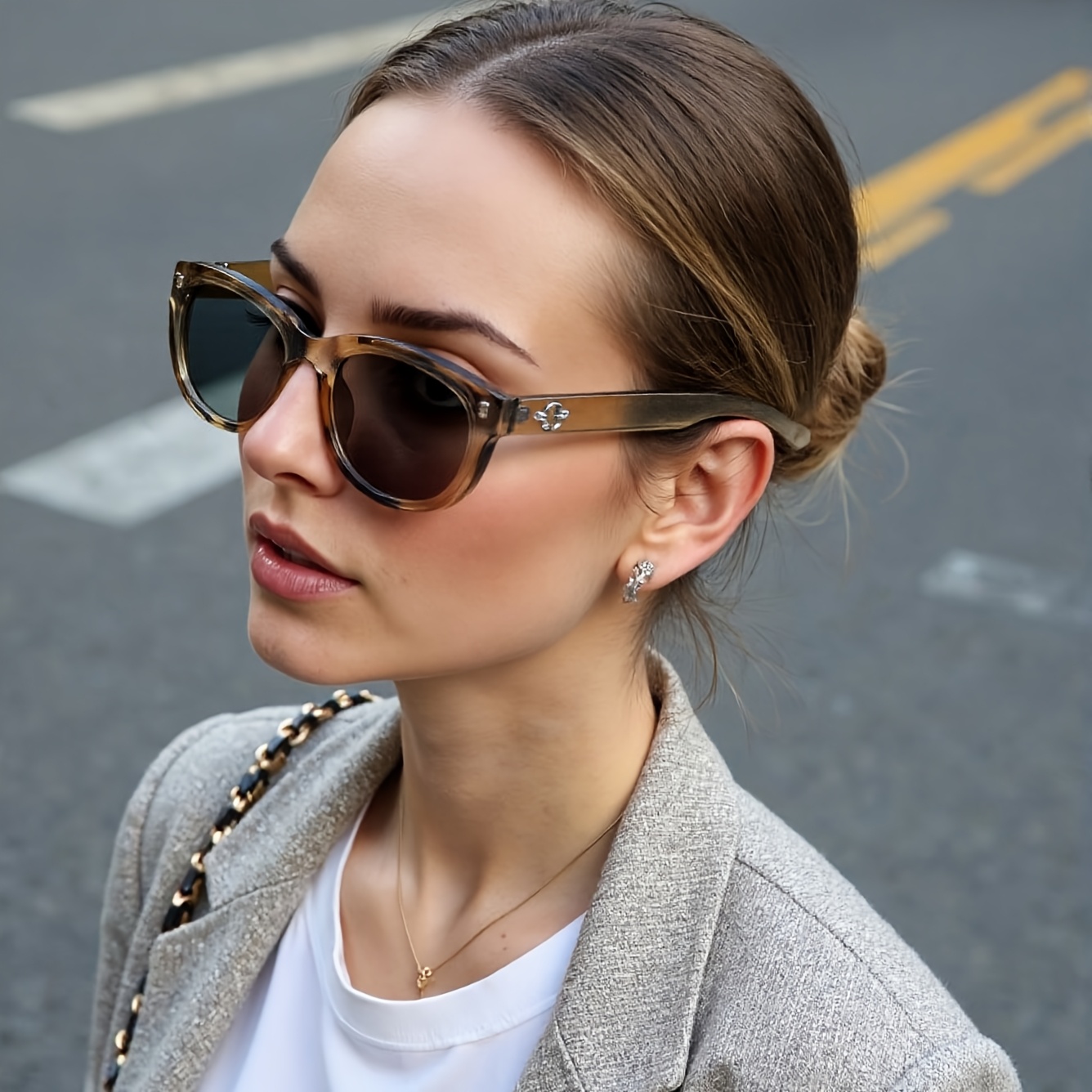 óculos de gato retro para mulheres - lentes de resina anti-reflexo inspiradas na vintage,   redonda elegante com   dourados,     de limpeza para moda diária e ocasiões especiais, óculos de gato detalhes 0