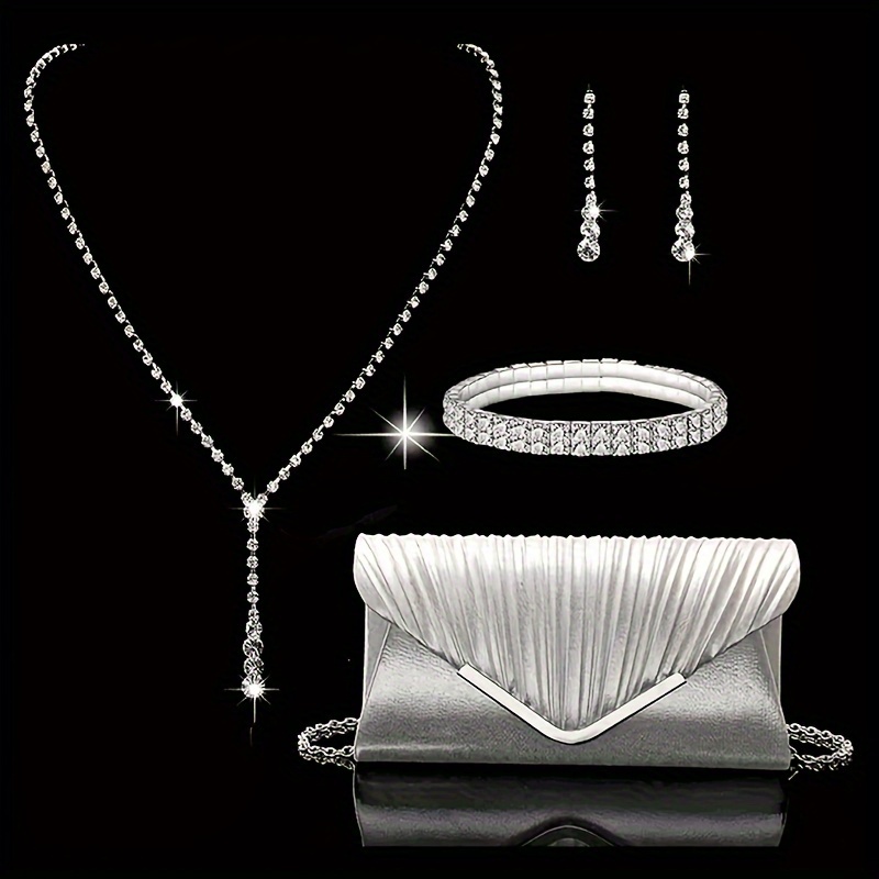 

A Pleated Clutch Bag With Chain Strap, Suitable For Ladies' Fashion, Evening Events, Formal Occasions, And Parties. The Set Includes A Clutch Bag, A Necklace, Earrings, And A Bracelet.