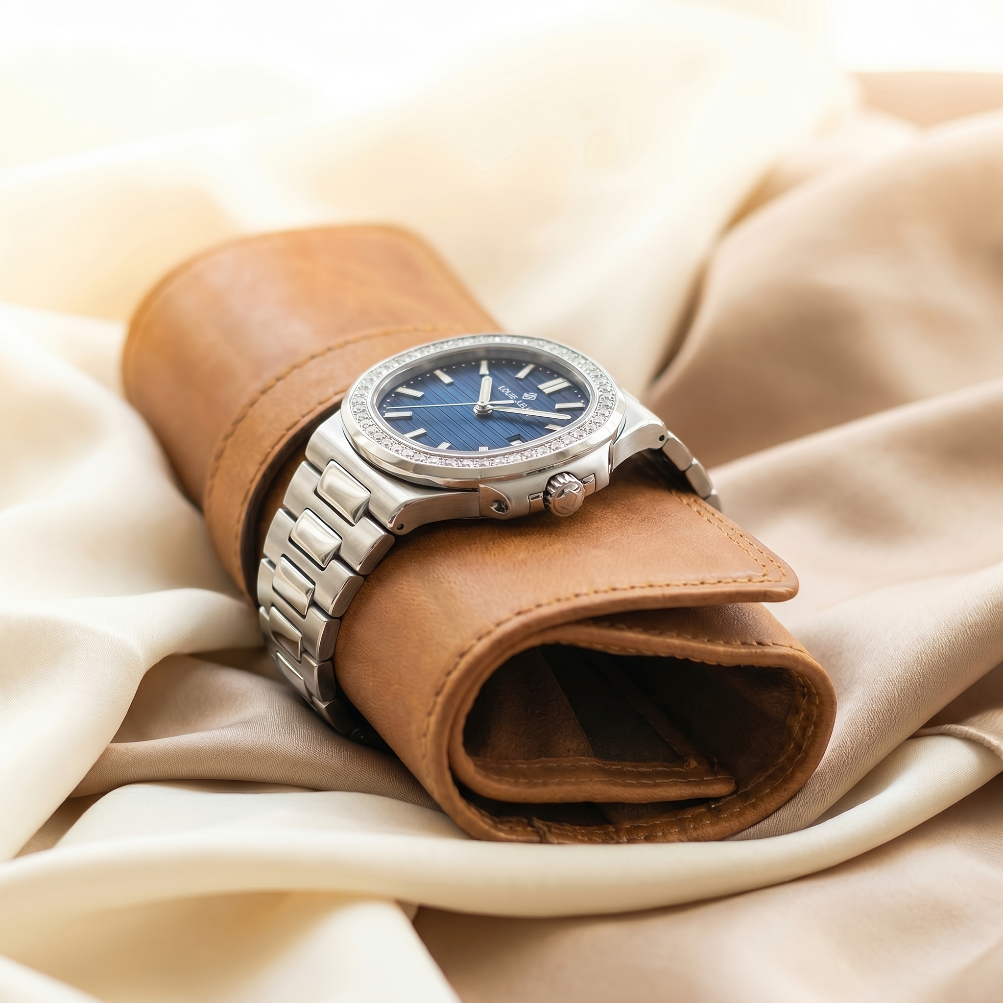 Men's Watch Business Watch Luxury Mechanical Square Dial Automatic Men's Watch Valentine's Day To Send Men's And Women's Watches, Without Battery