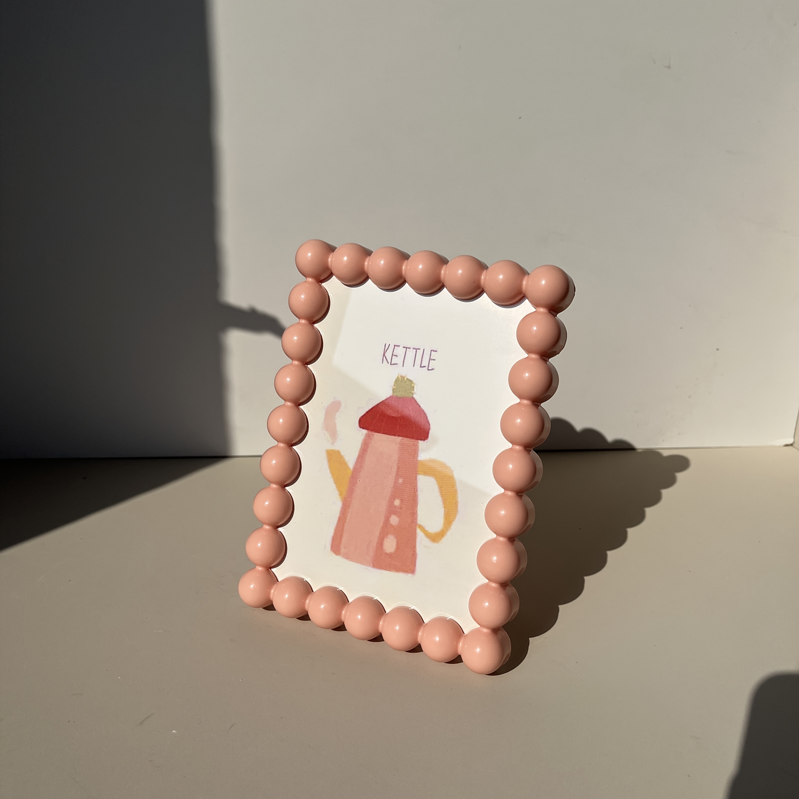 6-inch Cute Beaded Edge Plastic Photo Frame, Adorable Desktop Display Photo Frame, Decorative Photo Frame Stand, Home Decor Display Piece