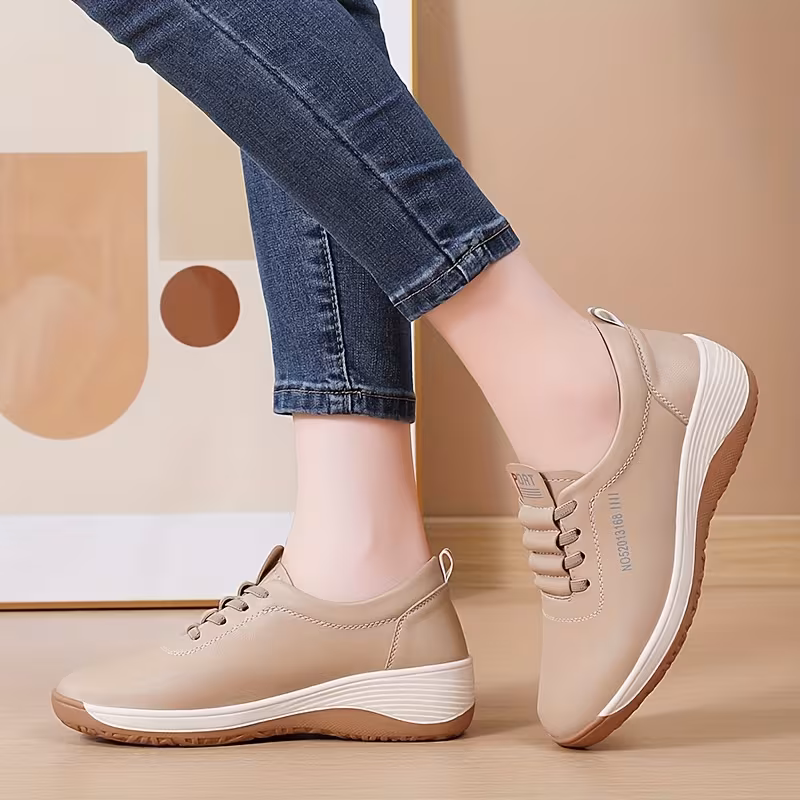 chaussures de maman élégantes pour femme, chaussures de travail décontractées antidérapantes à allongeant, mocassins à semelle durable et confortable, avec semelle épaisse à allongeant, confort à enfiler à semelle souple, lacets élastiques, baskets décontractées polyvalentes et Détails du produit 3
