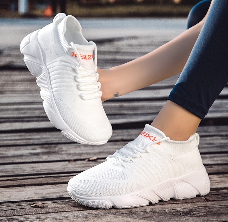 breathable unisex wide toe shoes for daily casual sports running and comfortable wear featuring a soft non slip and   suitable for   feet Product details 11