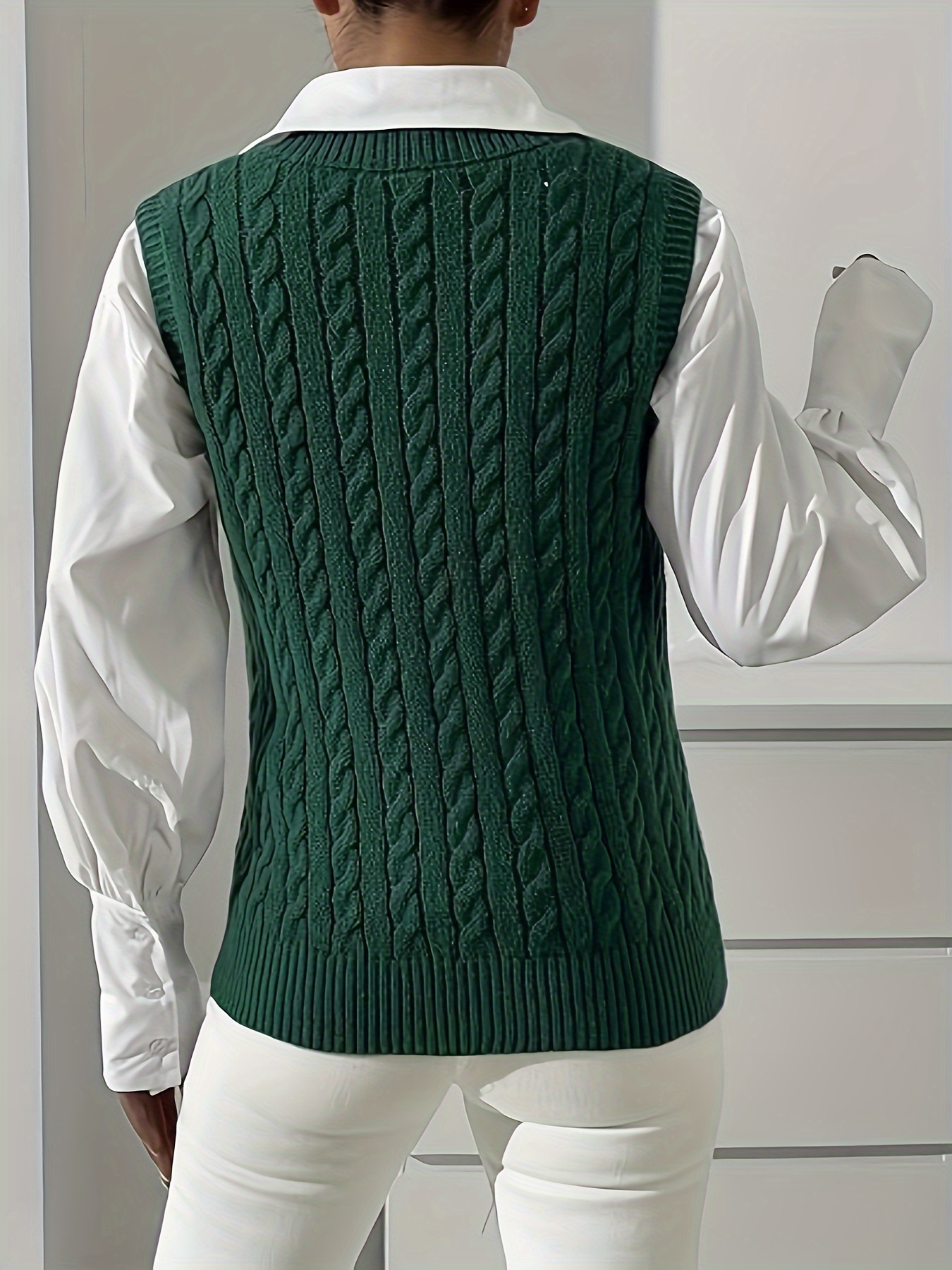 Women'S Elegant V-Neck Cable Sweater Vest Cozy Green Cardigan for  Fall/Winter, Polyester Blend, Long Sleeve, Button-* Casual or