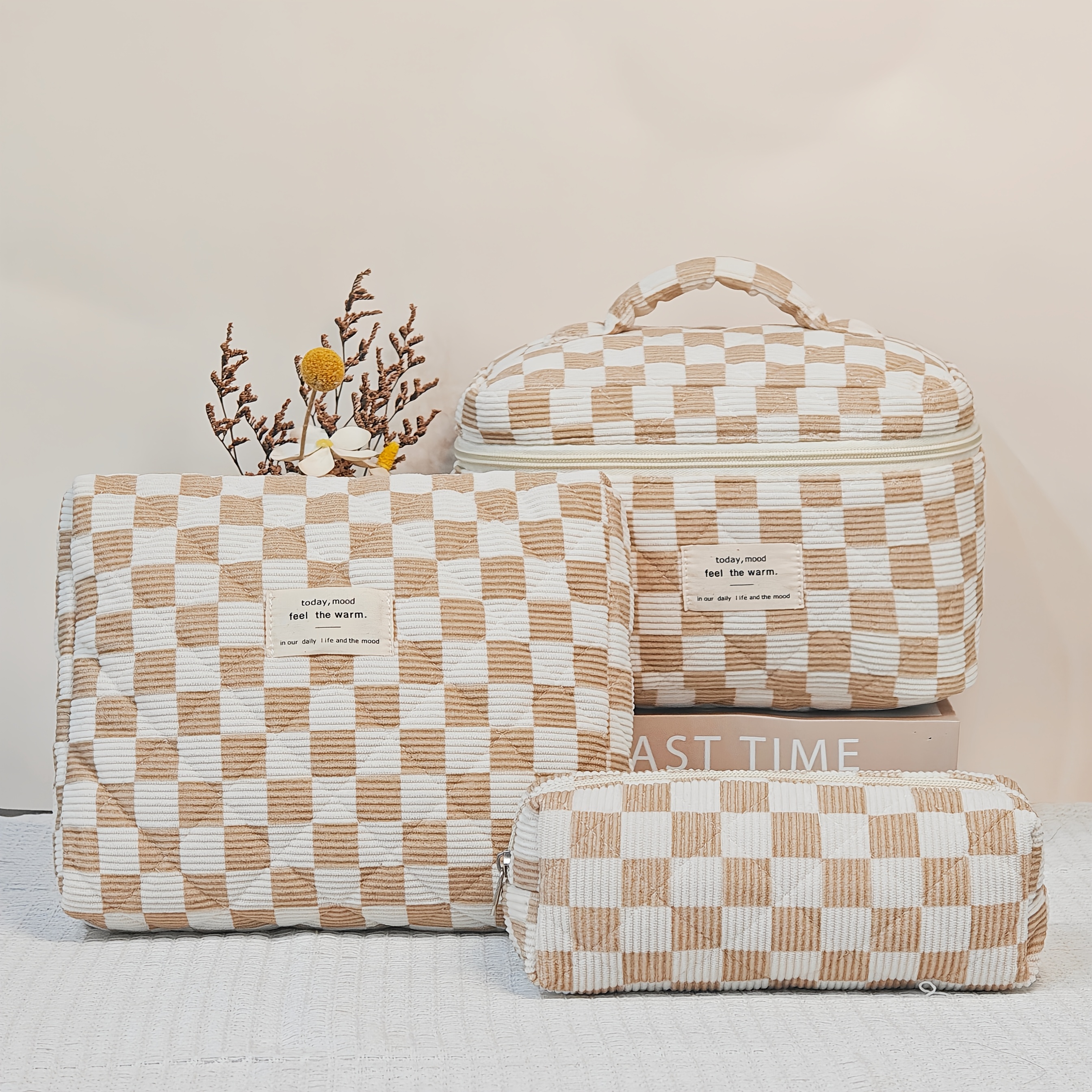 TEMU New Makeup Bag Set 3pcs, Women's Quilted Bag, Fashionable Travel Toiletry Organizer, Large Cute Bag, Checkered Pattern Cosmetic Box, For Cosmetics And Essentials