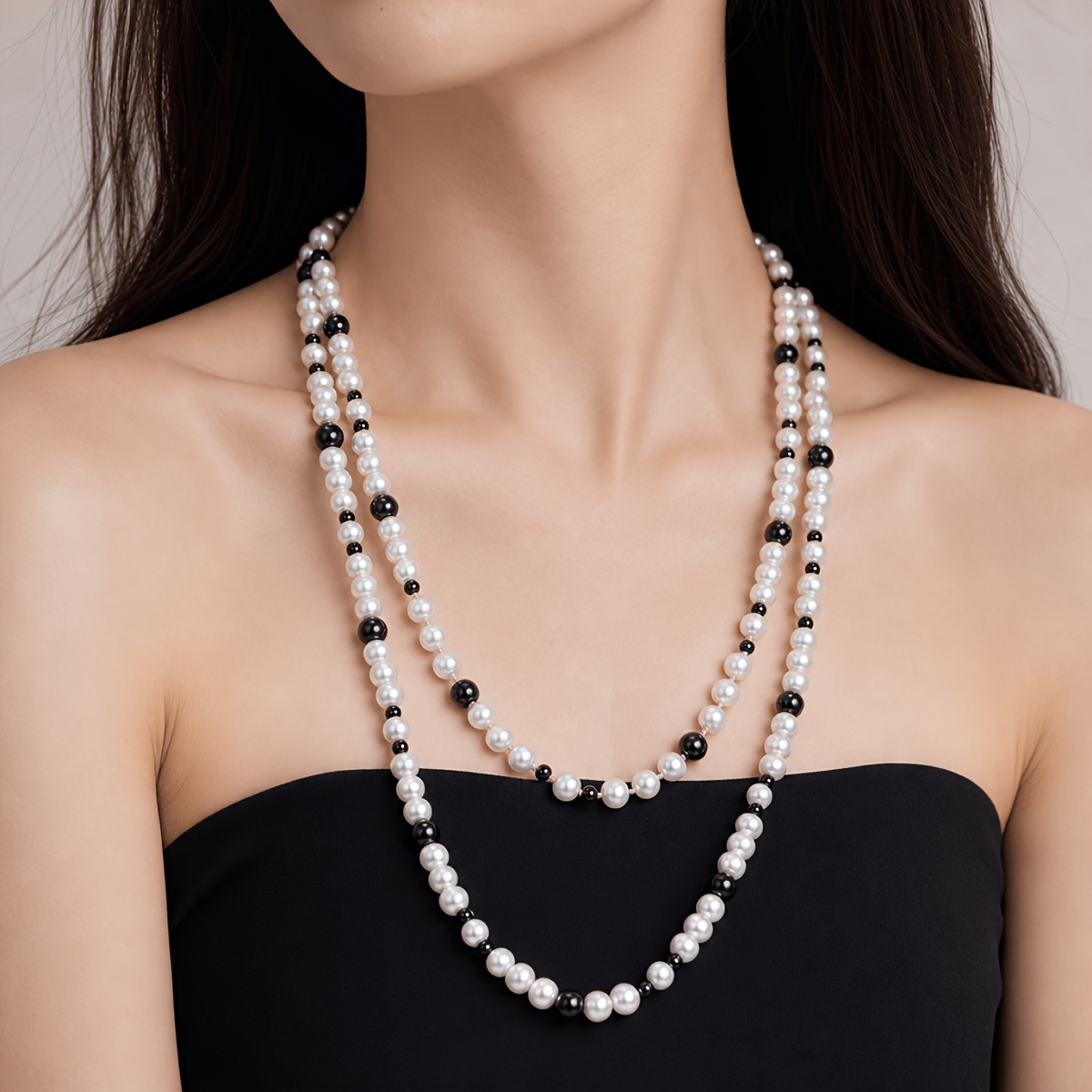 Large & Small Double-Layer Black & White Color-Blocked Choker Necklace
